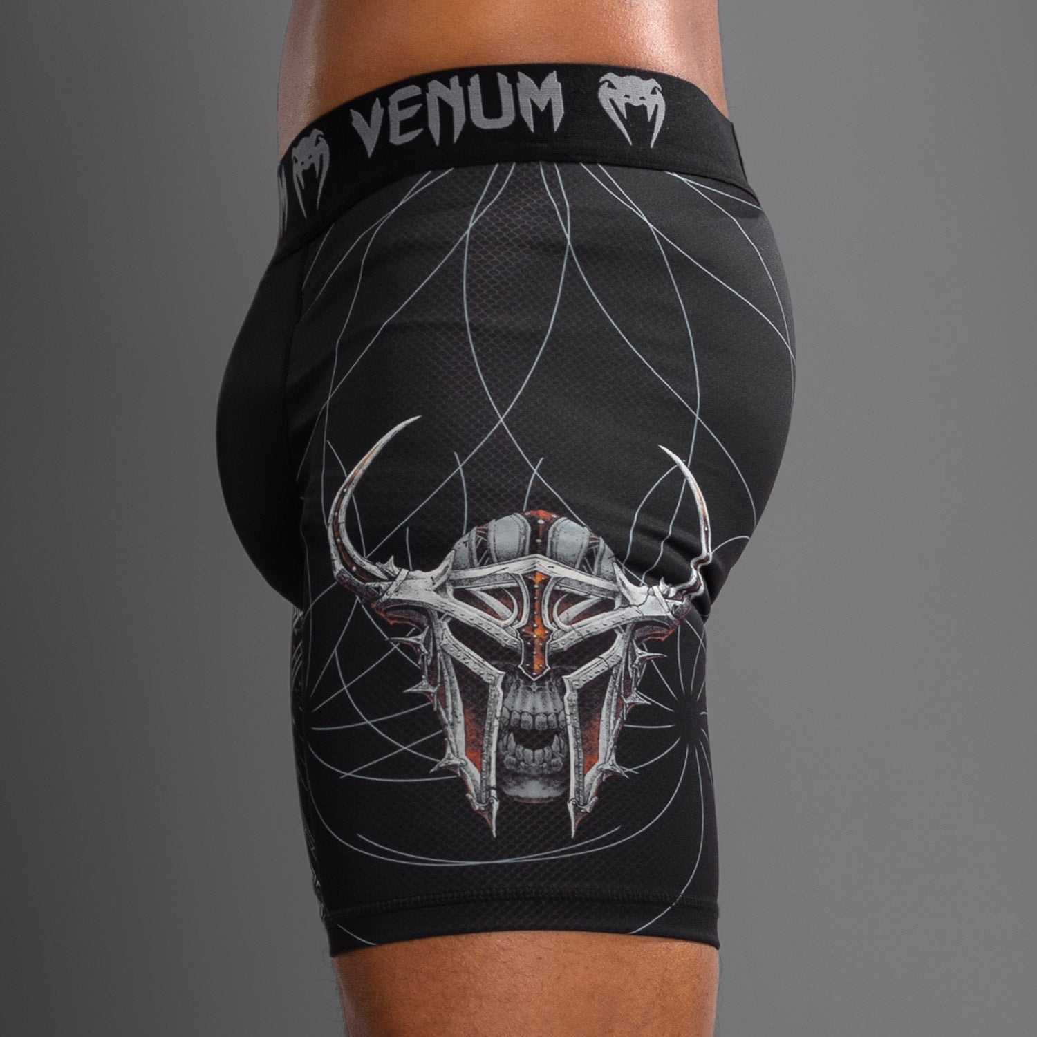 Venum Gladiator 5.0 Men's Vale Tudo MMA Shorts - Black/Silver - Premium Fightwear for Training & Competition