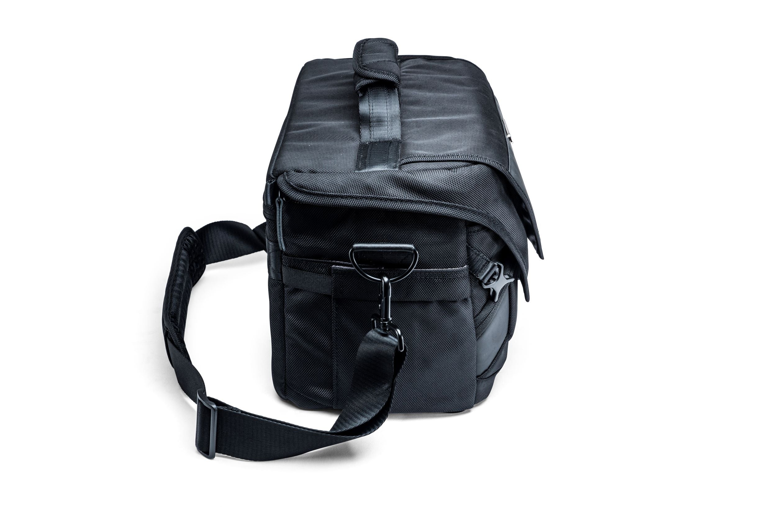 VEO SELECT 36S BK Shoulder Bag for Women - Lightweight Crossbody Purse with Adjustable Strap, Fashionable Black Handbag for Work, Travel & Everyday Use