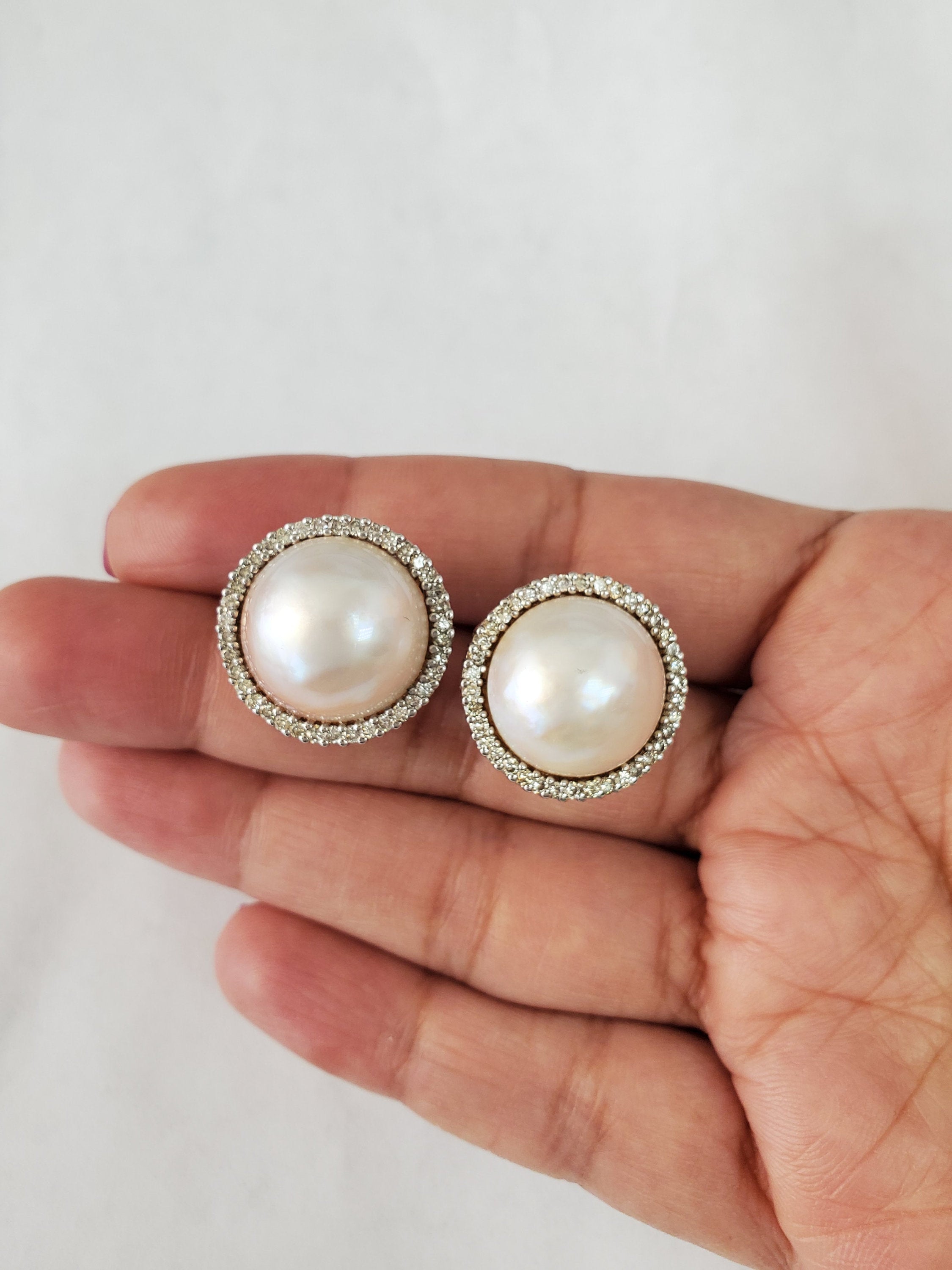 1 Carat Freshwater Pearl Diamond Halo Omega Clip-On Earrings for Women - Elegant Bridal Jewelry, Wedding Party Accessories & Special Occasion Gifts