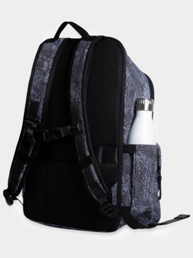 Vooray 2nd Avenue Backpack - Stylish Laptop Backpack for Women & Men, Water-Resistant College School Bag with USB Charging Port - Perfect for Work, Travel & Daily Commute