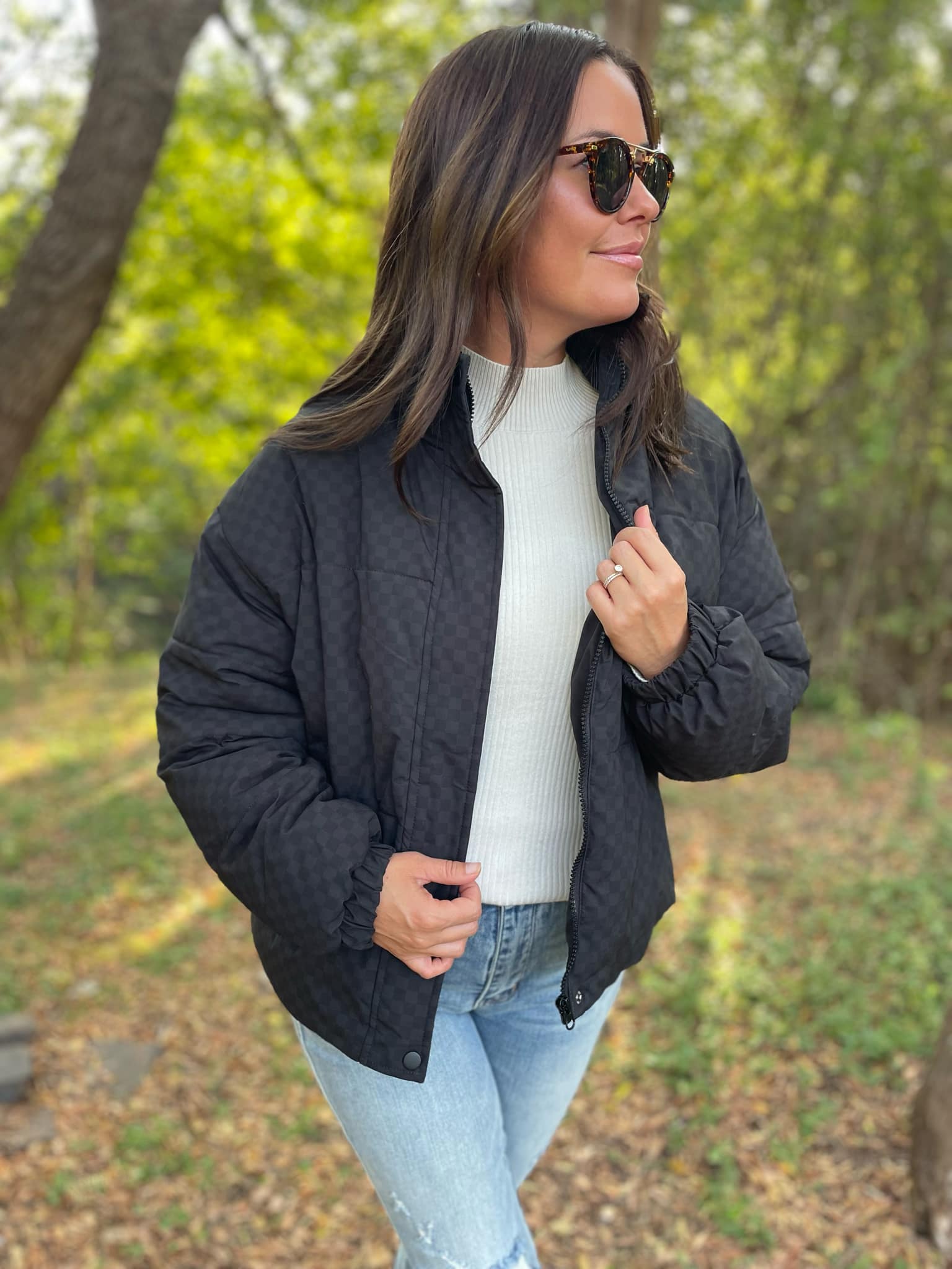 **Abbott Checkerboard Puffer Jacket – Warm Winter Coat for Men & Women | Water-Resistant & Lightweight | Perfect for Outdoor Activities, Skiing, and Casual Wear**
