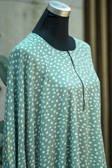 Stylish Full-Length Maternity Kaftan Dress - Floral Printed Mint Green - Perfect for Pregnancy, Nursing & Postpartum Comfort
