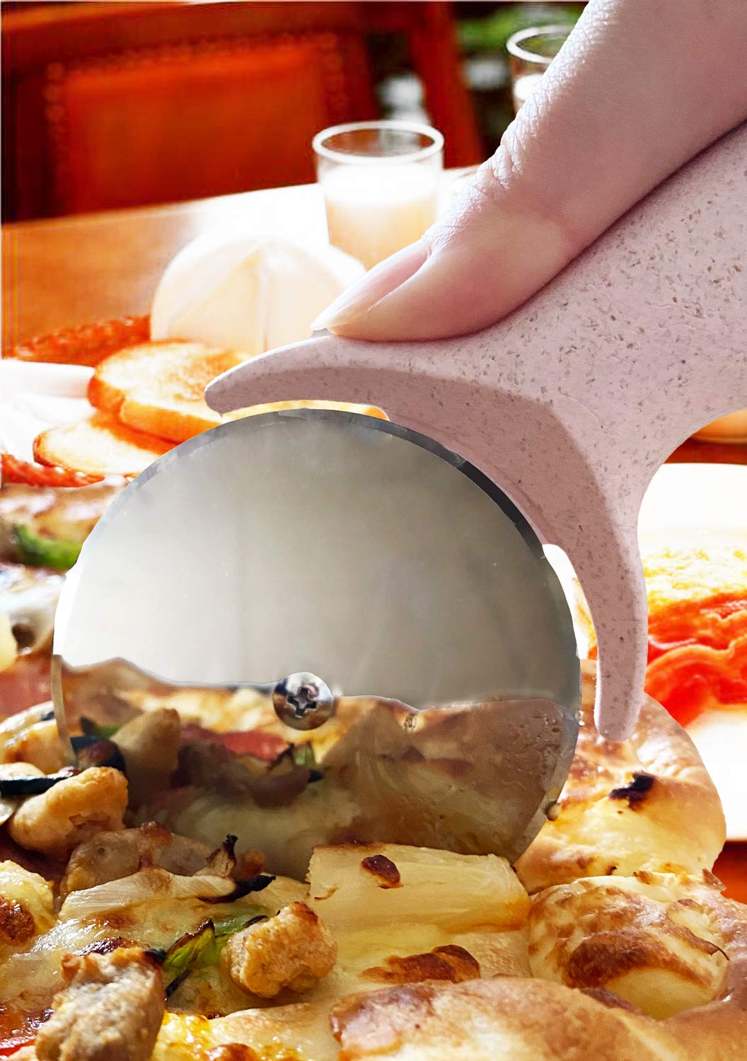 **Stainless Steel Pizza Cutter Wheel with Cover – Super Sharp & Dishwasher Safe – Smooth Rotating Blade for Easy Slicing – Non-Toxic & BPA-Free (Pink) – Perfect for Homemade Pizza, Pies, and Flatbreads**