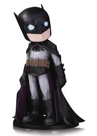 Batman Chris Uminga DC Artist Alley Collectible Figure - Limited Edition of 3000 - Perfect for DC Comics Fans, Collectors & Home Display