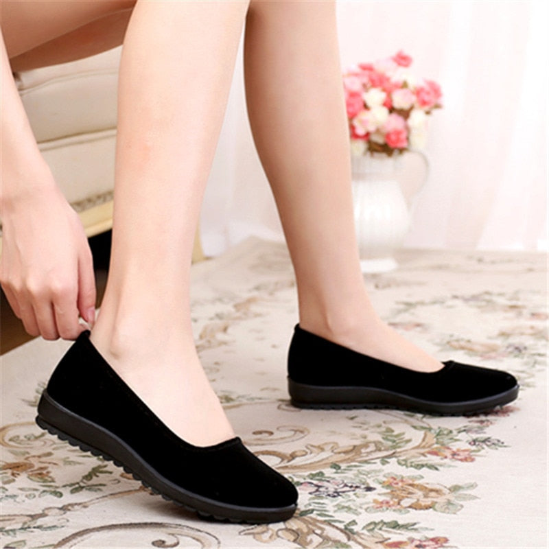 Women's Comfortable Flat Shoes - Breathable & Lightweight Cloth Slip-Ons for Casual Wear, Walking & Travel