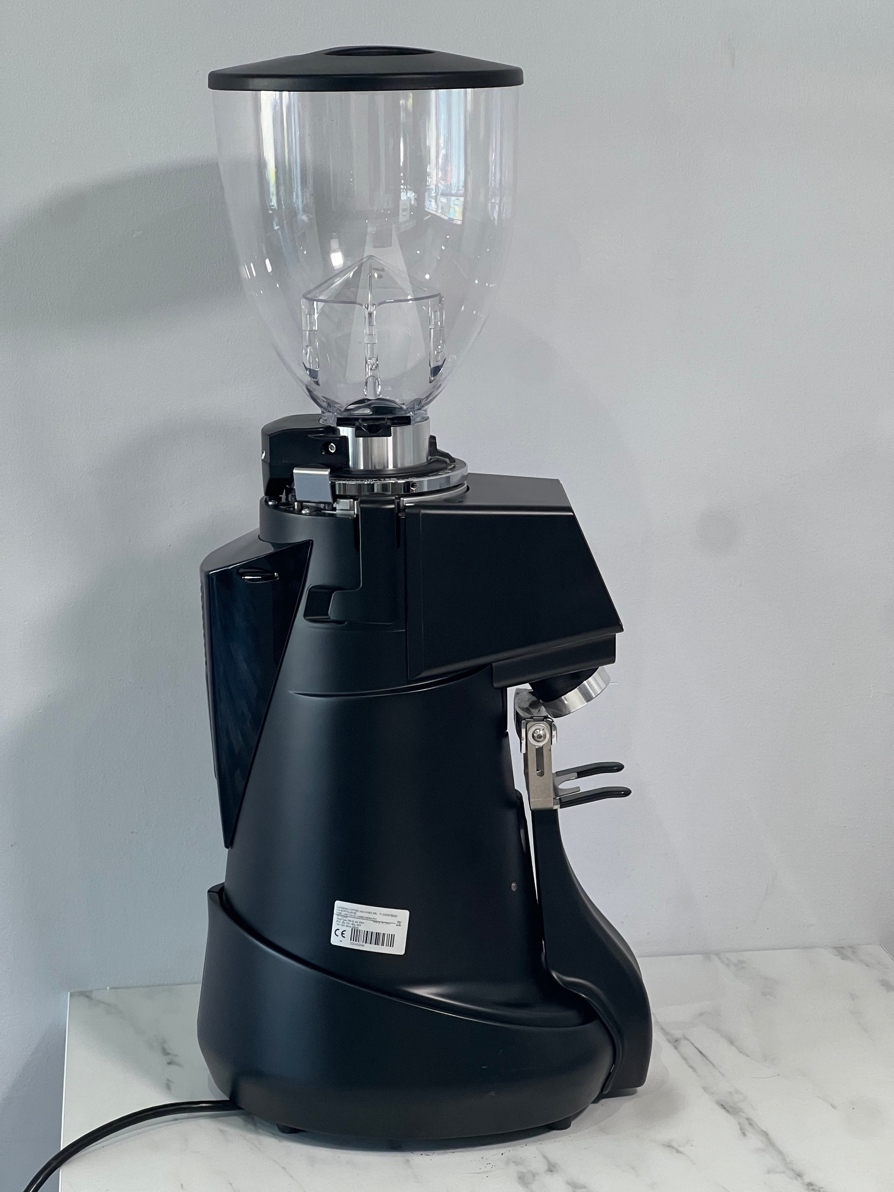 Fiorenzato F83 GXi V2 Commercial Espresso Grinder - Black Bottom Screen - Professional Coffee Shop Equipment - Perfect for Cafes, Restaurants & Home Baristas