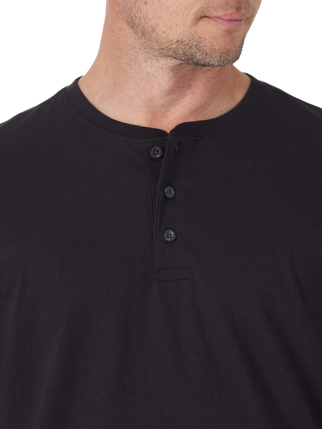 Wrangler Authentics Men's Short Sleeve Henley T-Shirt - Comfortable Casual Cotton Shirt for Everyday Wear, Outdoor Activities & Layering
