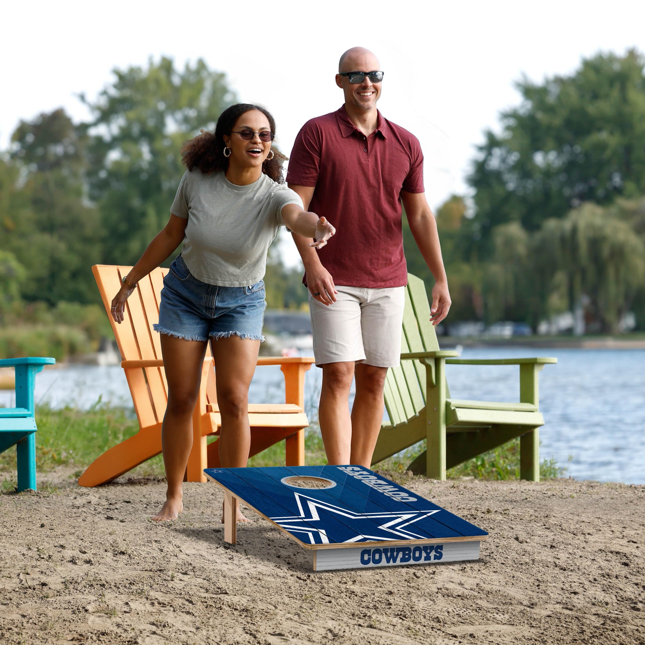 YouTheFan NFL 2’ x 3’ Wood Cornhole Game Set with Official Team Logo Bags - Premium Outdoor Tailgating & Backyard Party Game for Football Fans