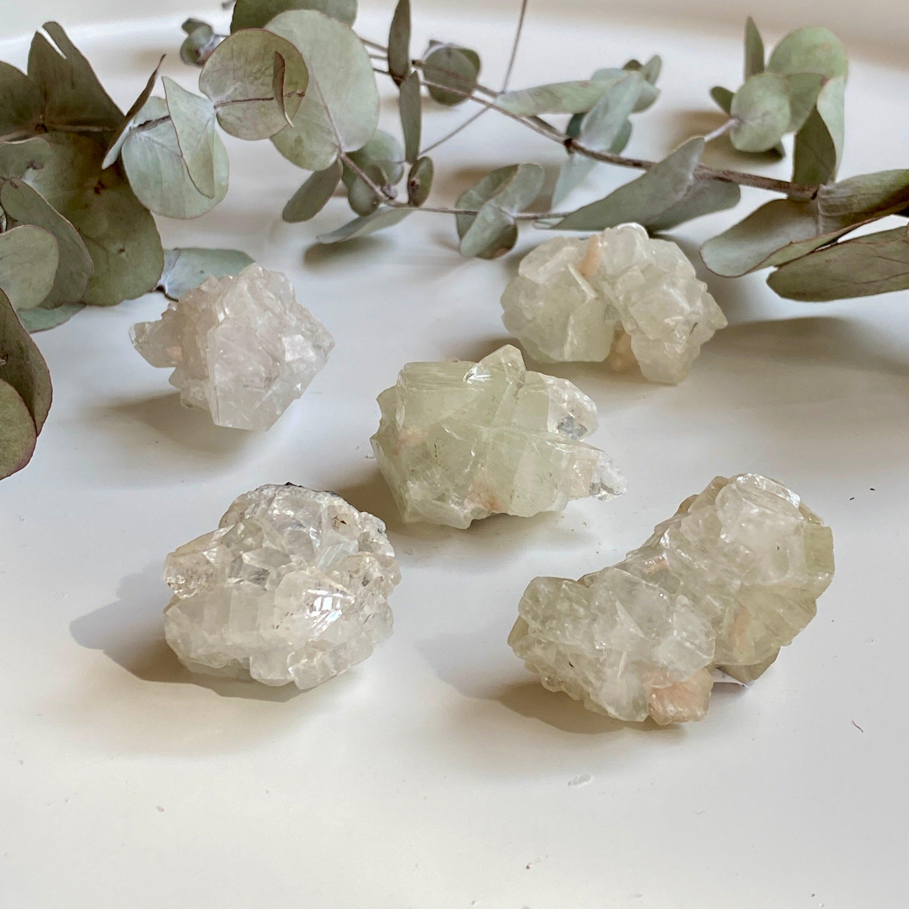 Natural Apophyllite Crystal Cluster - Healing Stone for Meditation, Reiki & Energy Work - Perfect for Home Decor & Spiritual Practices