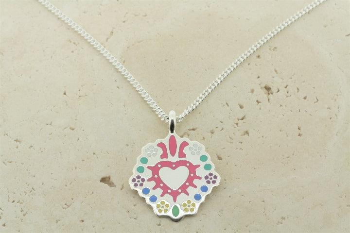 Multi-Color Enamel Heart Shield Pendant Necklace with 55cm Link Chain - Perfect for Valentine's Day Gifts & Everyday Jewelry