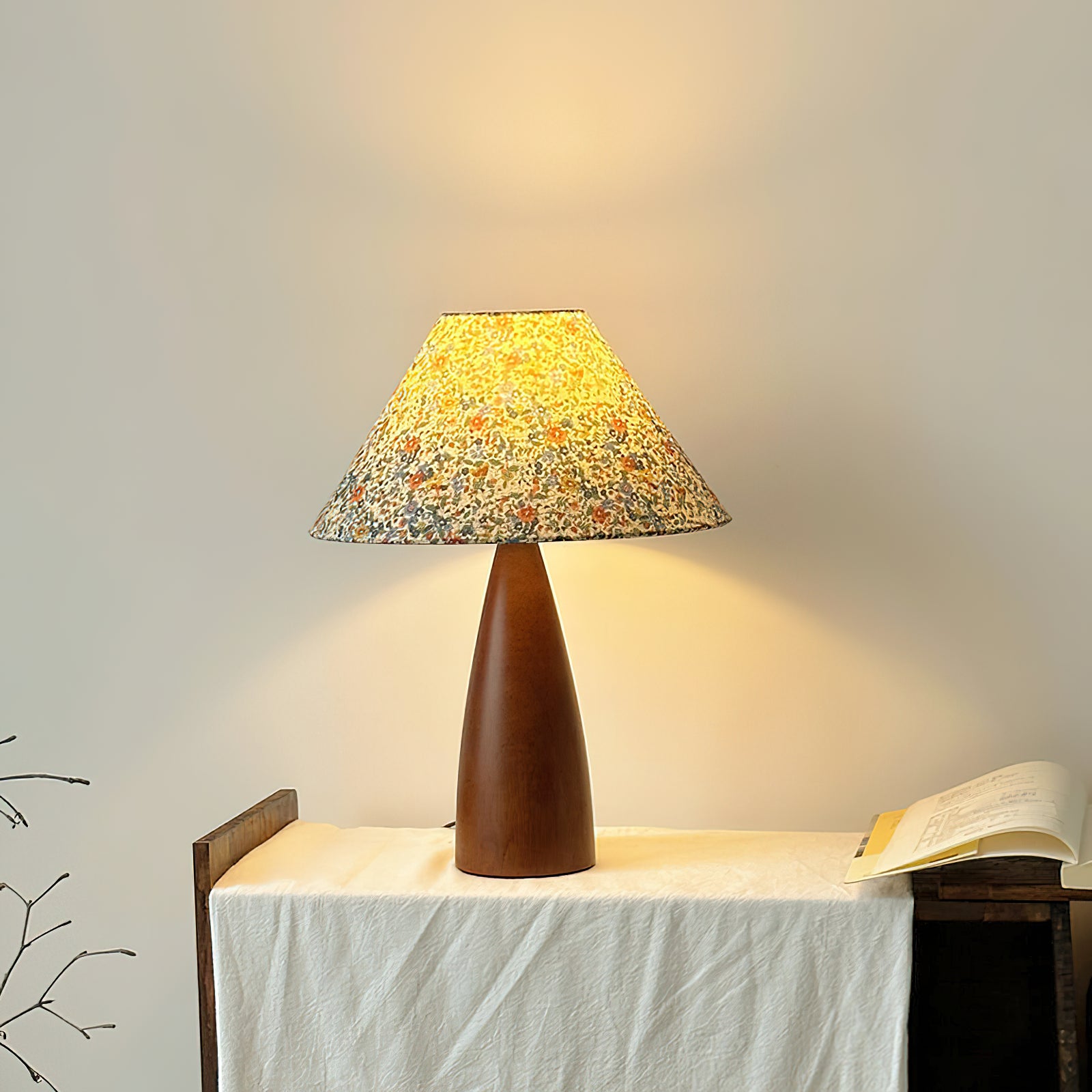 Amelia Blossom Table Lamp - Modern Decorative LED Bedside Light for Living Room, Bedroom & Office - Warm White & Dimmable Lighting for Home Decor