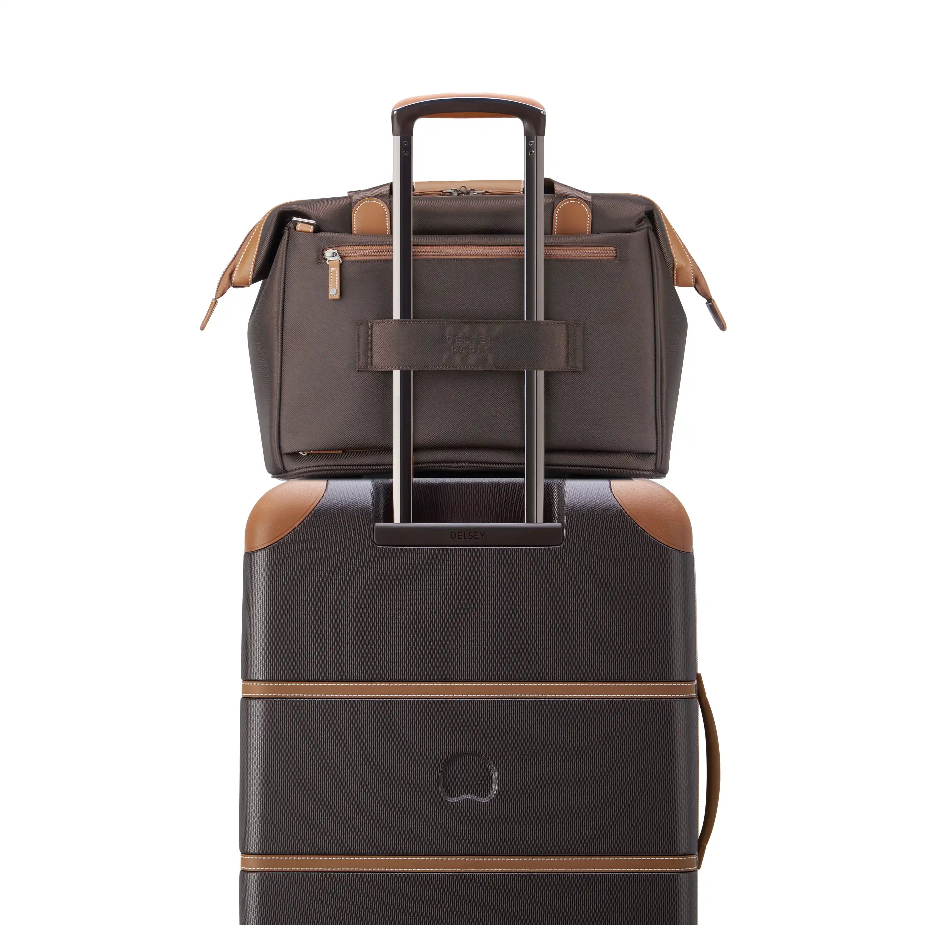 CHATELET AIR 2.0 Weekender Travel Bag - Lightweight Durable Carry-On Duffel for Women & Men - Perfect for Gym, Work, Weekend Getaways & Business Trips
