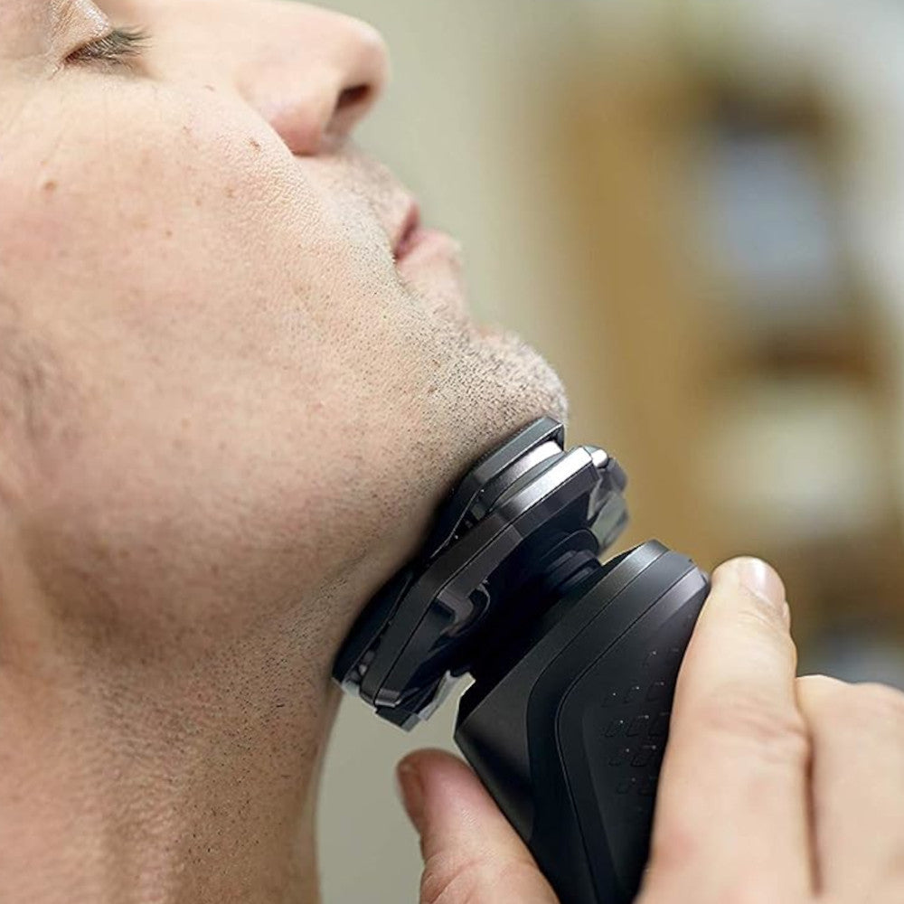 Philips Series 5000 Wet & Dry Electric Shaver S5588/25 - Cordless Men's Razor for Smooth Shaving at Home or Travel
