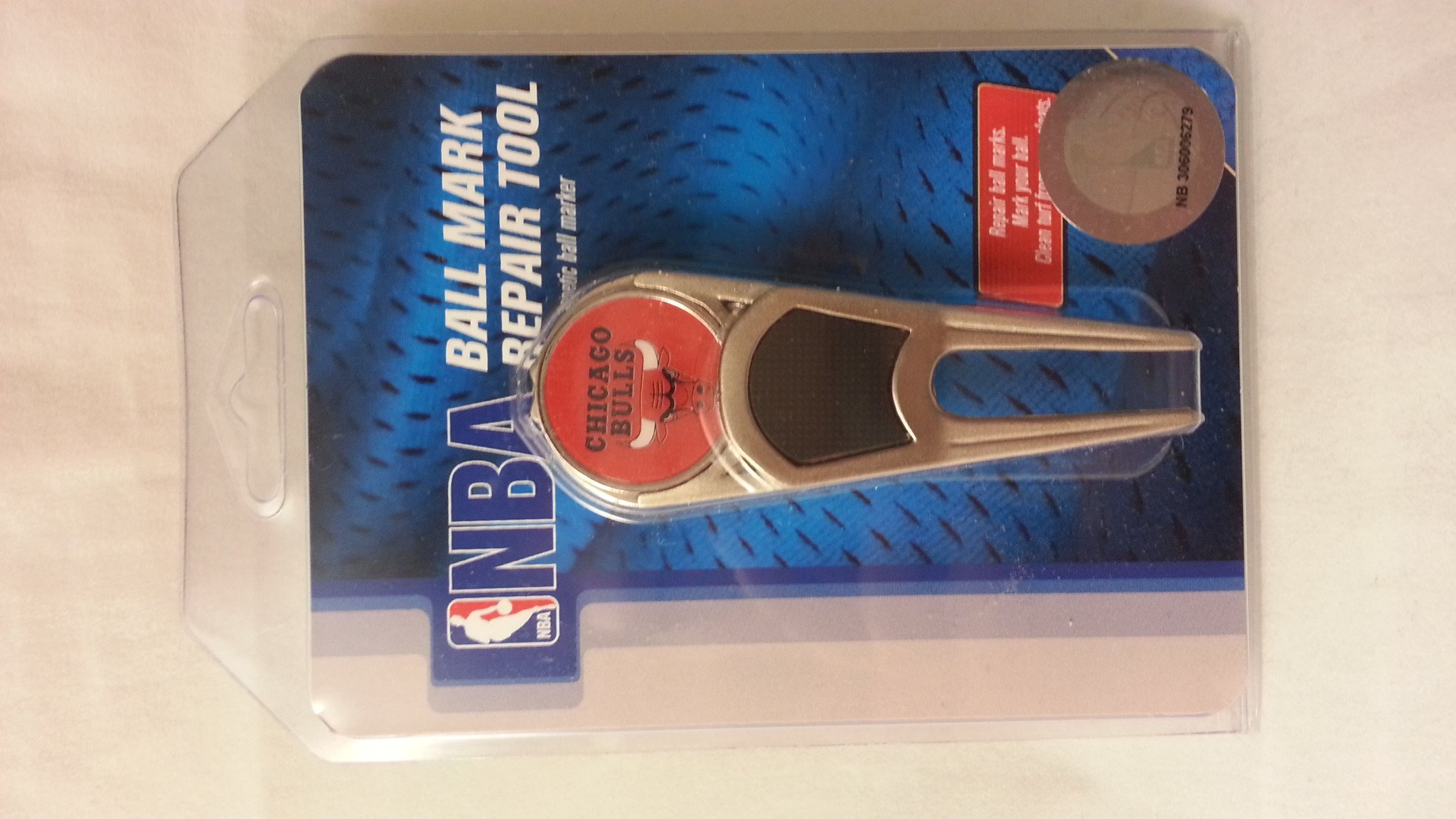 WinCraft NBA Golf Ball Mark Repair Tool - Premium Golf Accessory for Ball Mark Fixing - Perfect for Golf Course, Practice & Tournament Use
