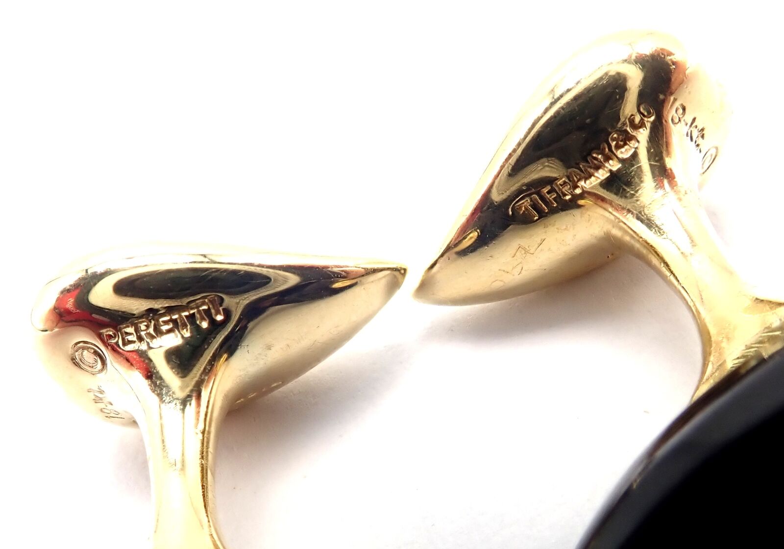 Authentic Tiffany & Co Peretti 18k Yellow Gold Black Onyx Teardrop Cufflinks for Men - Luxury Formal Wear Accessories for Weddings & Business Events
