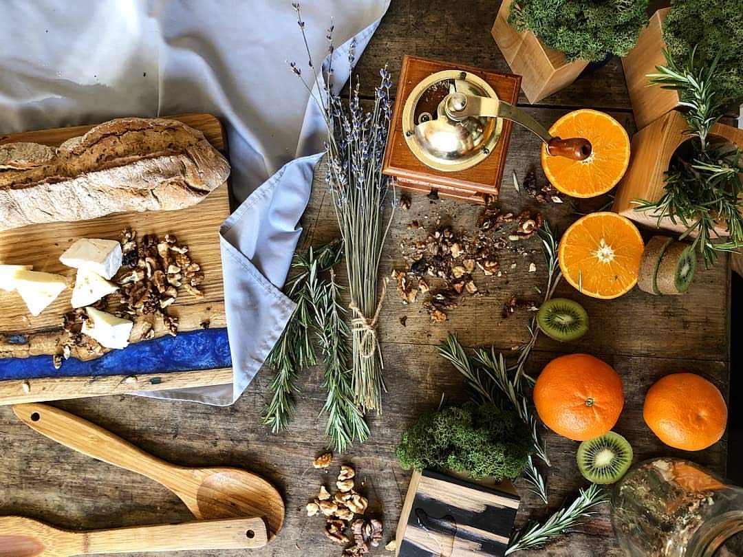 Handcrafted Epoxy Resin Wooden Serving Board - Premium Charcuterie & Antipasto Platter, Unique Cutting Board & Gift for Cheese, Wine, Charcuterie Nights | Perfect for Dinner Parties, Housewarming Gifts & Kitchen Decor