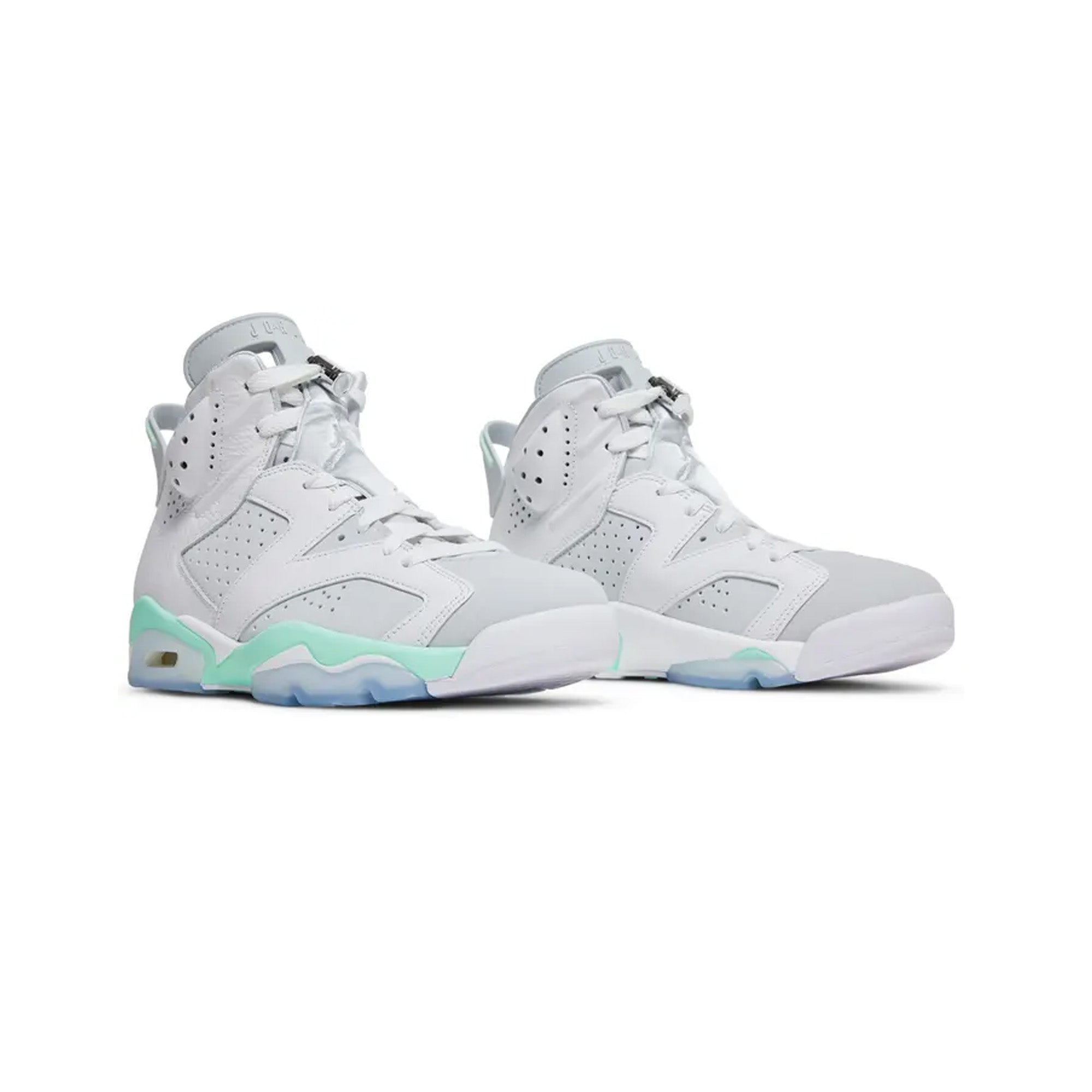 Air Jordan 6 Retro 'Mint Foam' Men's Basketball Shoes 2022 Release - Perfect for Streetwear Fashion & Sneaker Collectors