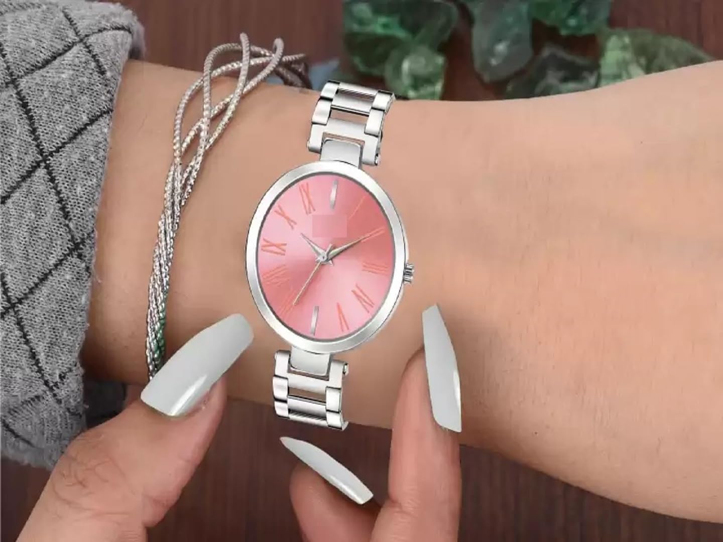 Stylish Casual Analog Watch for Men & Women - Waterproof & Durable Wristwatch for Everyday Wear, Office, and Outdoor Activities