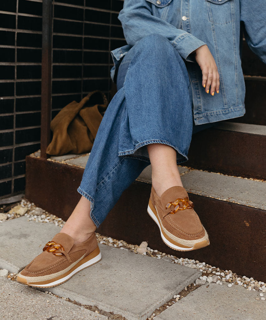 JADAH PECAN SUEDE SNEAKERS - Comfortable Women's Casual Shoes for Walking, Running & Everyday Wear | Stylish & Lightweight Sneakers for Work, Travel & Outdoor Activities