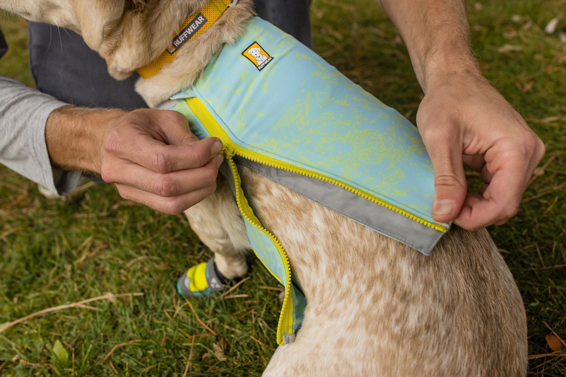 Ruffwear® Swamp Cooler Zip® Cooling Vest for Dogs - Aqua Green (Aurora Teal) | Breathable Mesh Dog Cooling Jacket for Hot Weather, Hiking & Outdoor Adventures