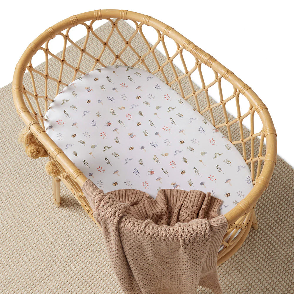 Snuggle Hunny Bassinet Sheet & Change Pad Cover - Garden Friends Design - Soft & Breathable Baby Crib Fitted Sheet - Perfect for Nursery, Daycare & Travel Use