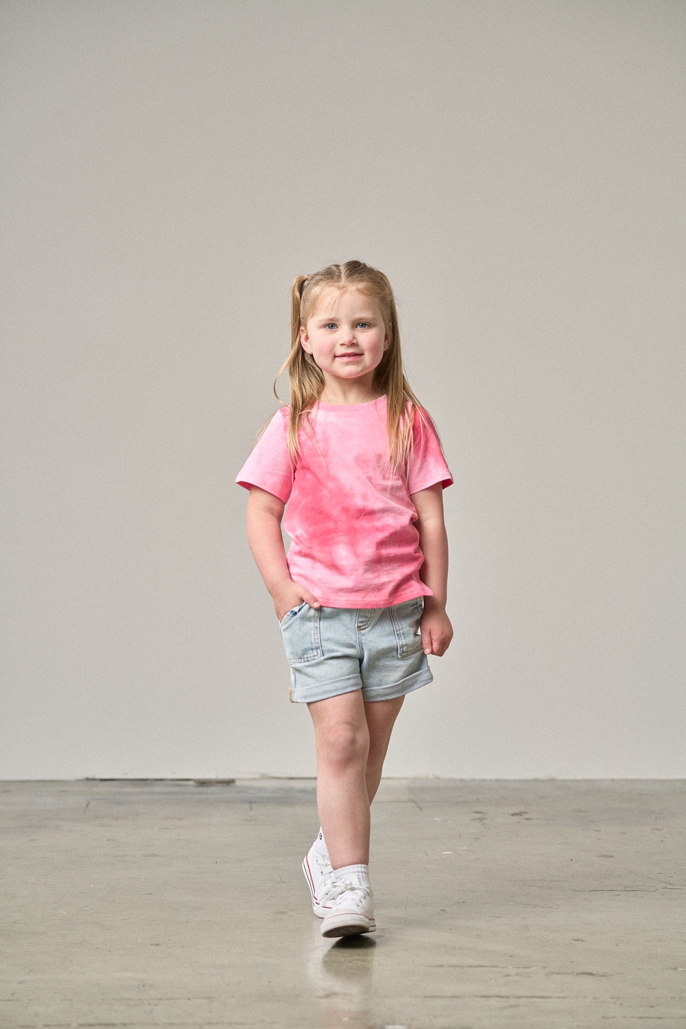 Vibrant Pink Tie Dye T-Shirt for Women & Men | Soft Cotton Casual Tee | Perfect for Summer, Festivals & Boho Style Outfits