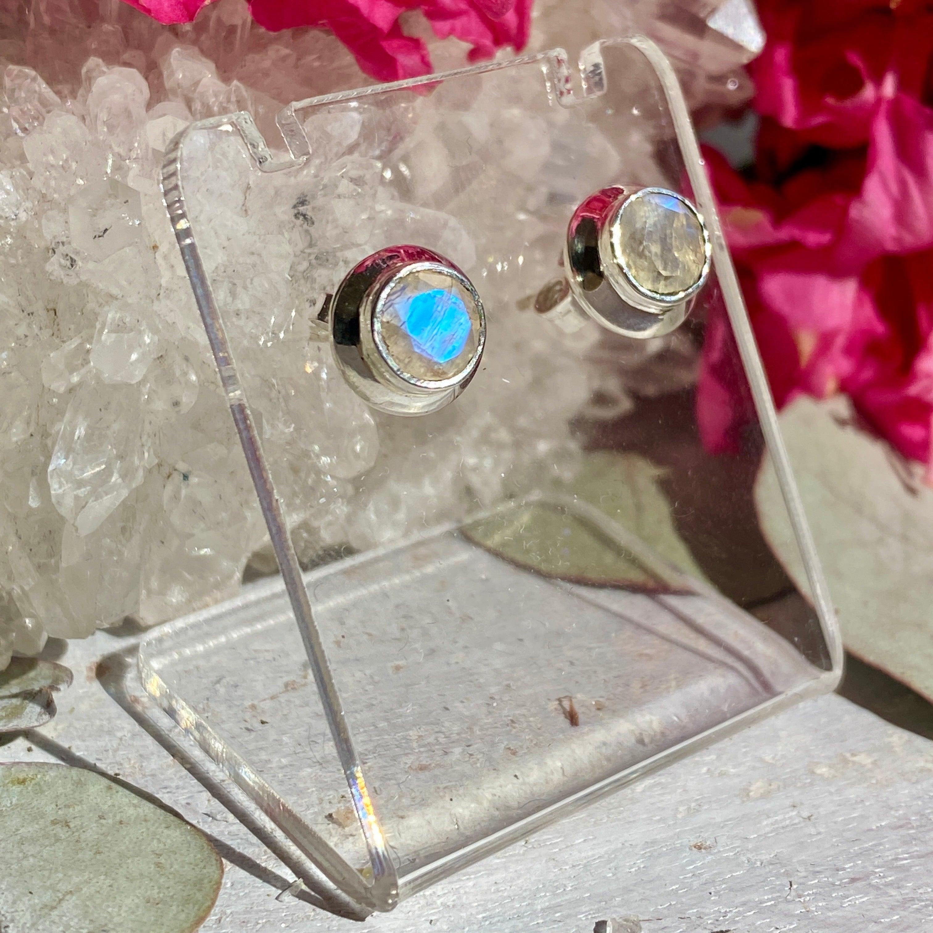 Moonstone Round Faceted Stud Earrings KEGJ1085 - Elegant Jewelry for Women, Perfect for Parties, Weddings & Everyday Wear