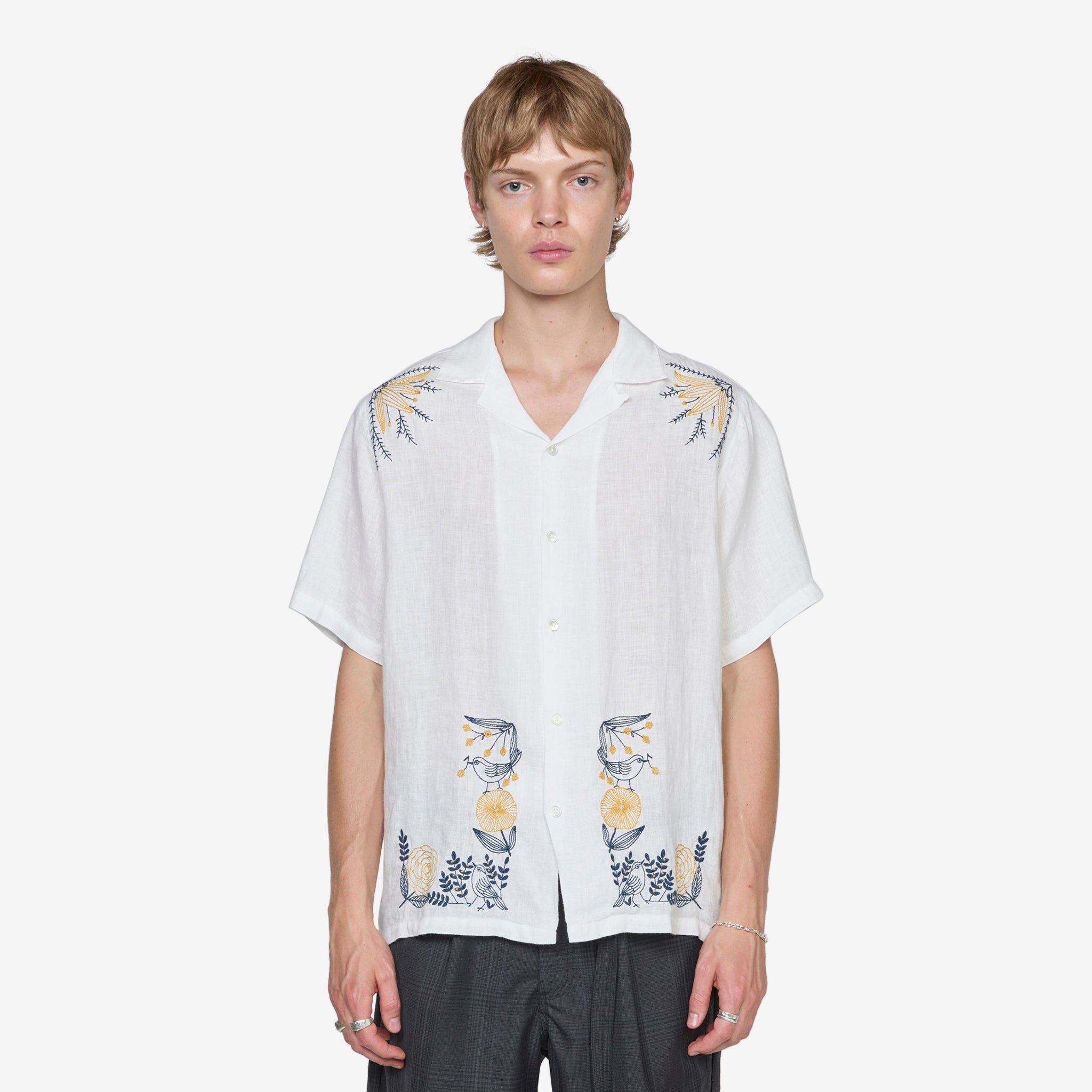 Elegant Embroidery Bird and Flowers Shirt in Ecru - Perfect for Casual Outings & Boho Fashion