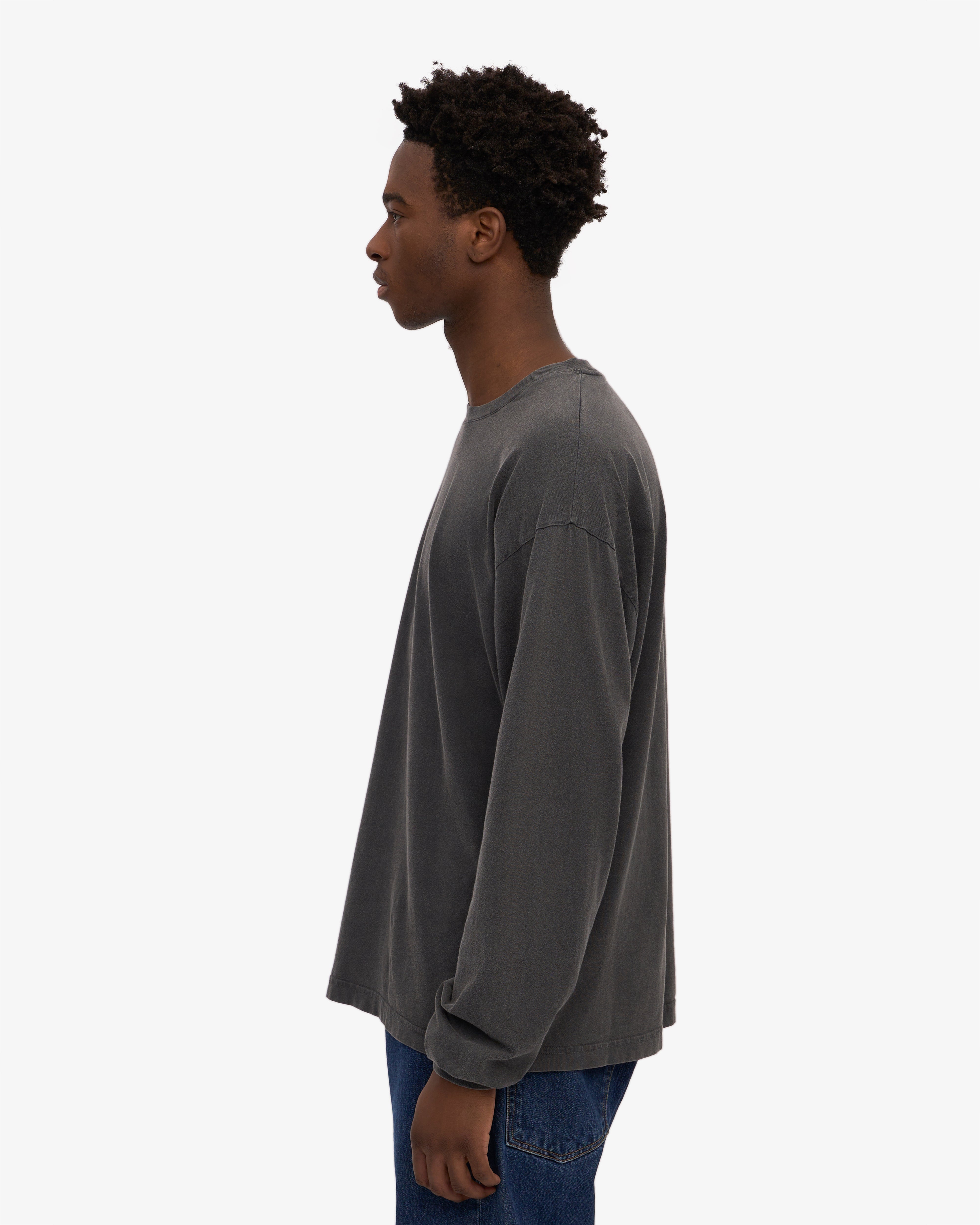 Oversized Organic Long Sleeve T-Shirt for Women - Faded Black - Soft Cotton Comfort Fit - Perfect for Casual Wear, Layering & Street Style
