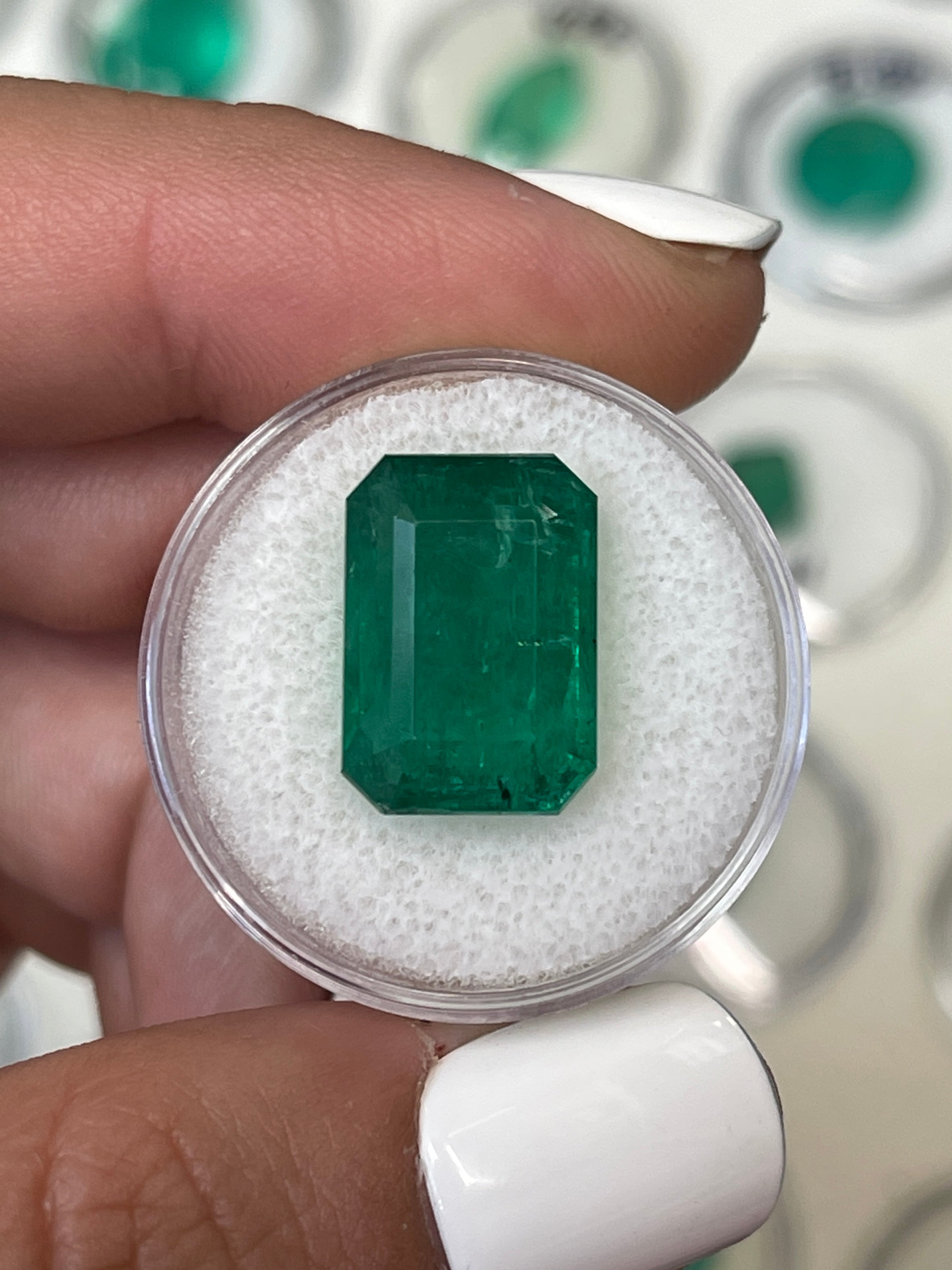 12.89 Carat Natural Zambian Emerald - 15.5x11mm Loose Kelly Green Gemstone for Jewelry Making & Engagement Rings