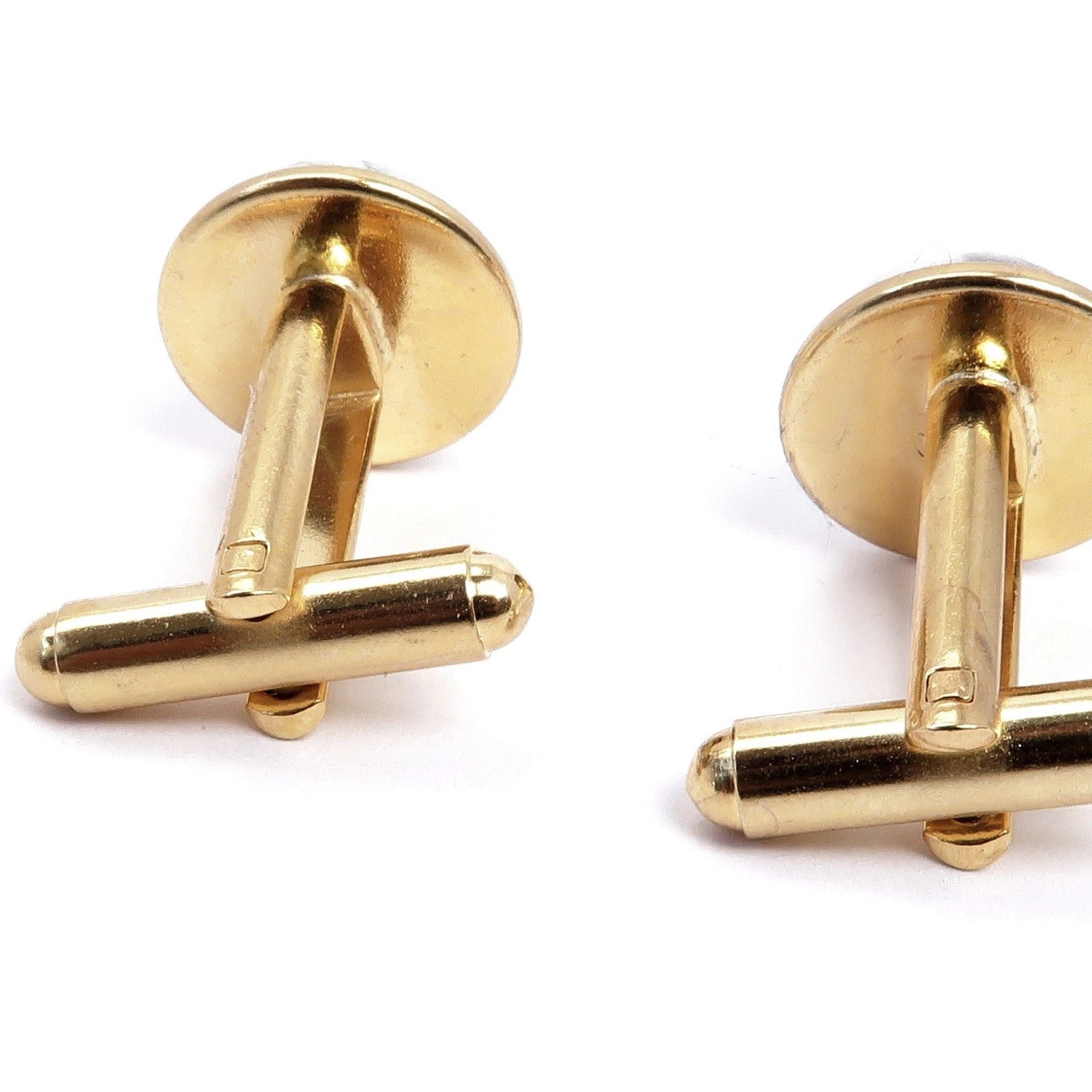 Stylish Howlite Stone Cufflinks - Elegant White Gemstone with Gold Plating for Men's Formal Wear - Perfect for Weddings, Business Meetings & Special Occasions