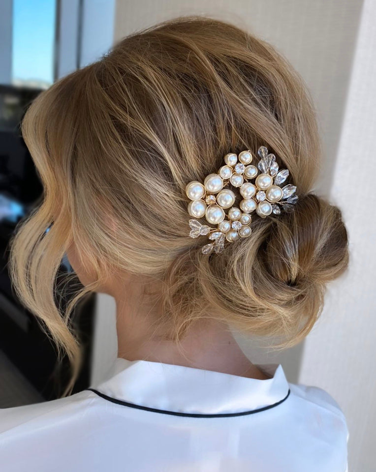 Elegant Bridal Pearl Floral Side Comb for Wedding Hairstyles | Kezani Milan Hair Accessory for Brides, Prom & Special Occasions