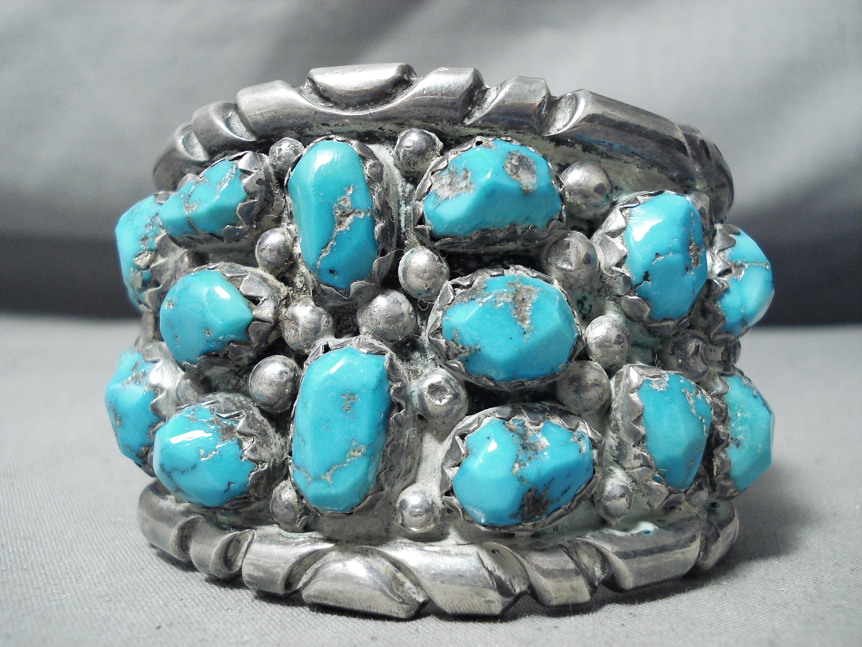 200g Vintage Native American Chunky Turquoise Sterling Silver Bracelet - Handmade Boho Jewelry for Women, Gift for Her, Wedding, Festival & Special Occasions
