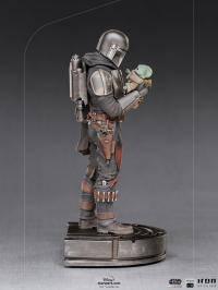 Iron Studios The Mandalorian & Grogu BDS Art Scale 1/10 Statue - Premium Collectible Figure for Star Wars Fans, Home Display & Gift Idea