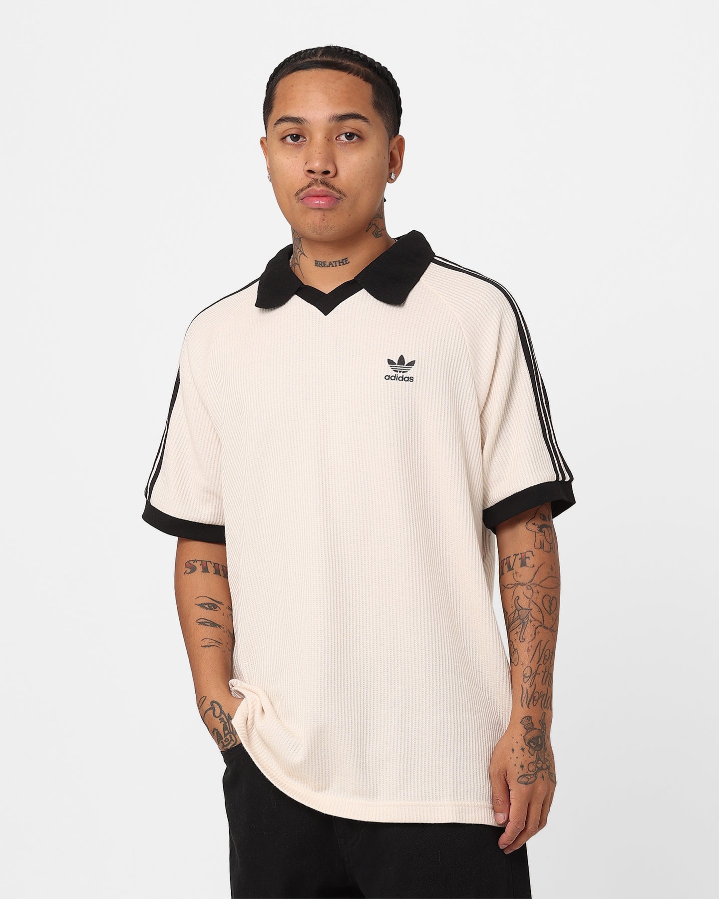 Adidas Adicolor Classics Waffle Q2 Polo T-Shirt for Men - Wonder White - Casual & Sporty Cotton Shirt for Everyday Wear, Gym & Outdoor Activities