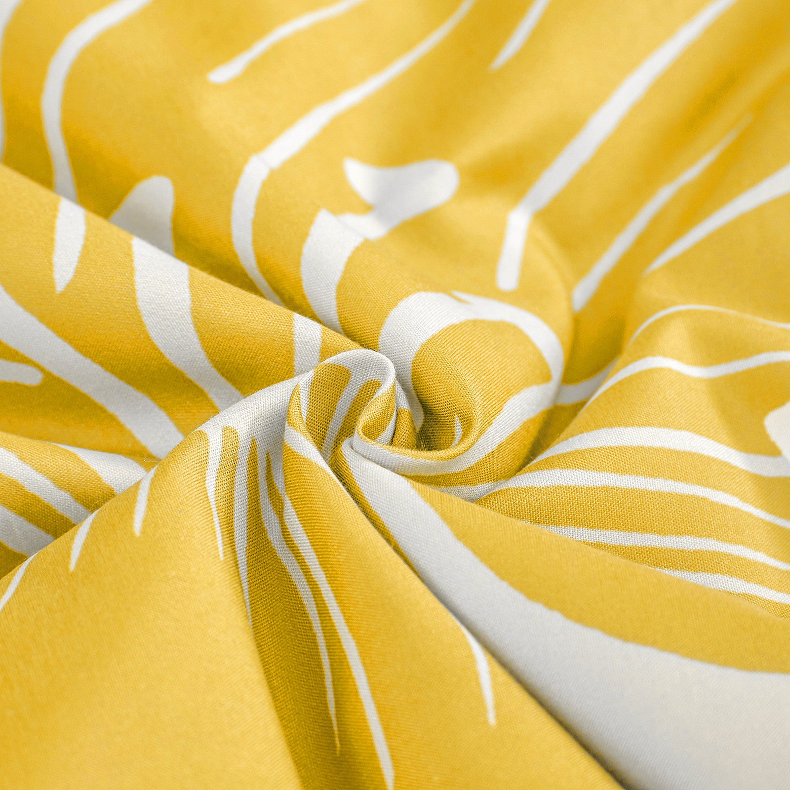 King Size Floral Comforter Set - 3 Piece Yellow Flower Bedding with Lightweight Microfiber - Perfect for Master Bedroom, Guest Room & Cozy Home Decor