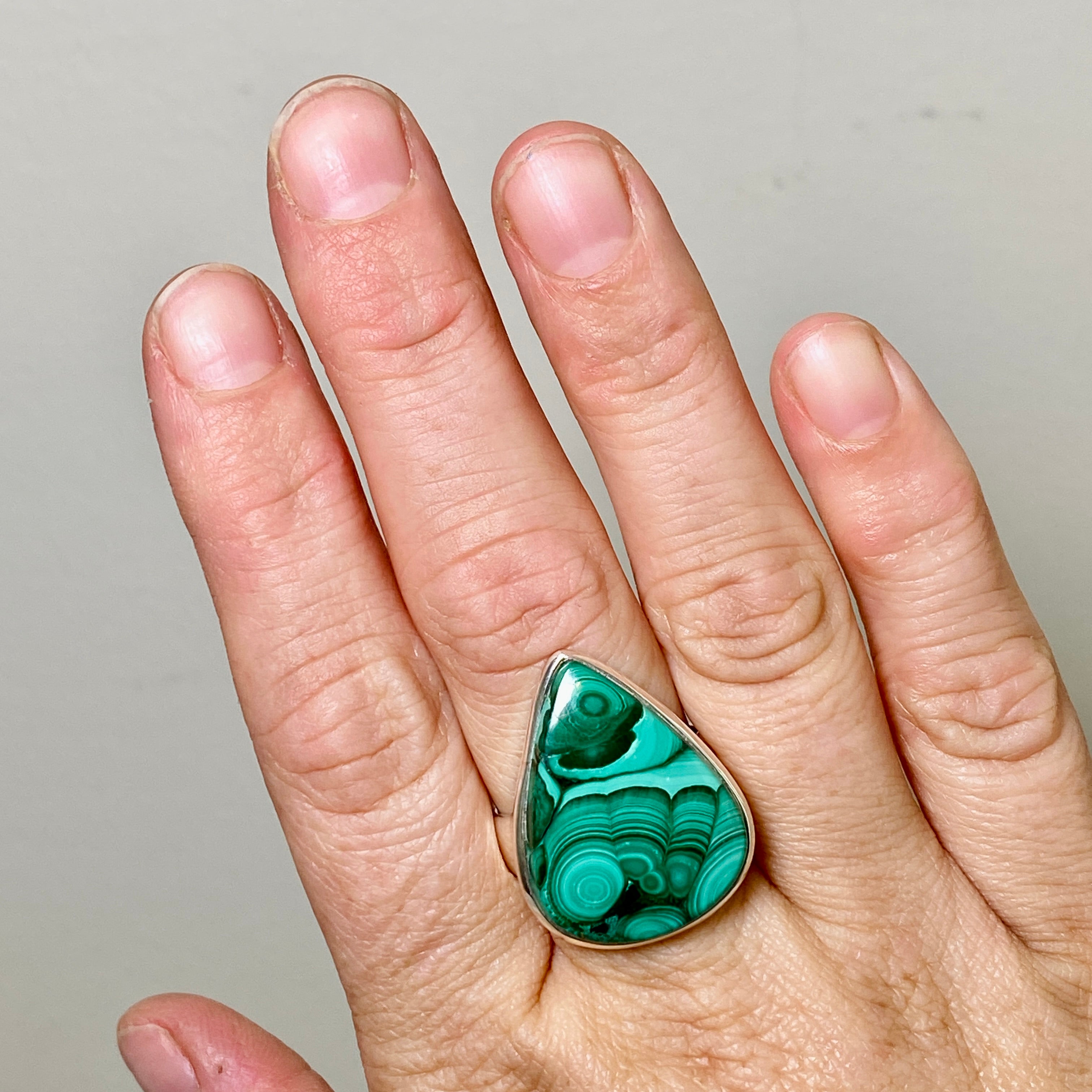 Malachite Teardrop Cabochon Ring - Size 10 - Handmade Sterling Silver Jewelry - PRGJ832 - Perfect for Boho Style & Gift Giving