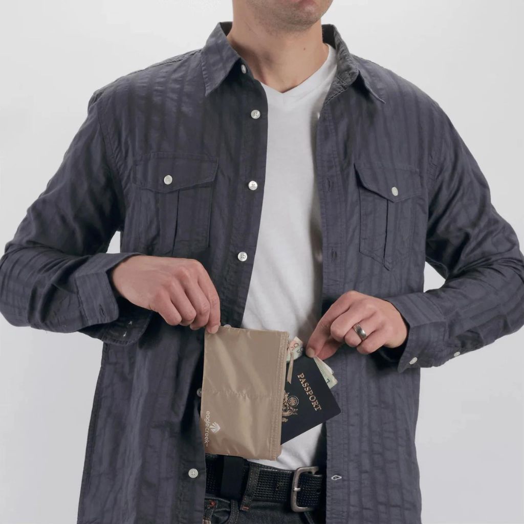 Eagle Creek Undercover Hidden Money Belt Travel Pouch - Khaki | RFID Blocking Security for Travel, Hiking & Daily Use