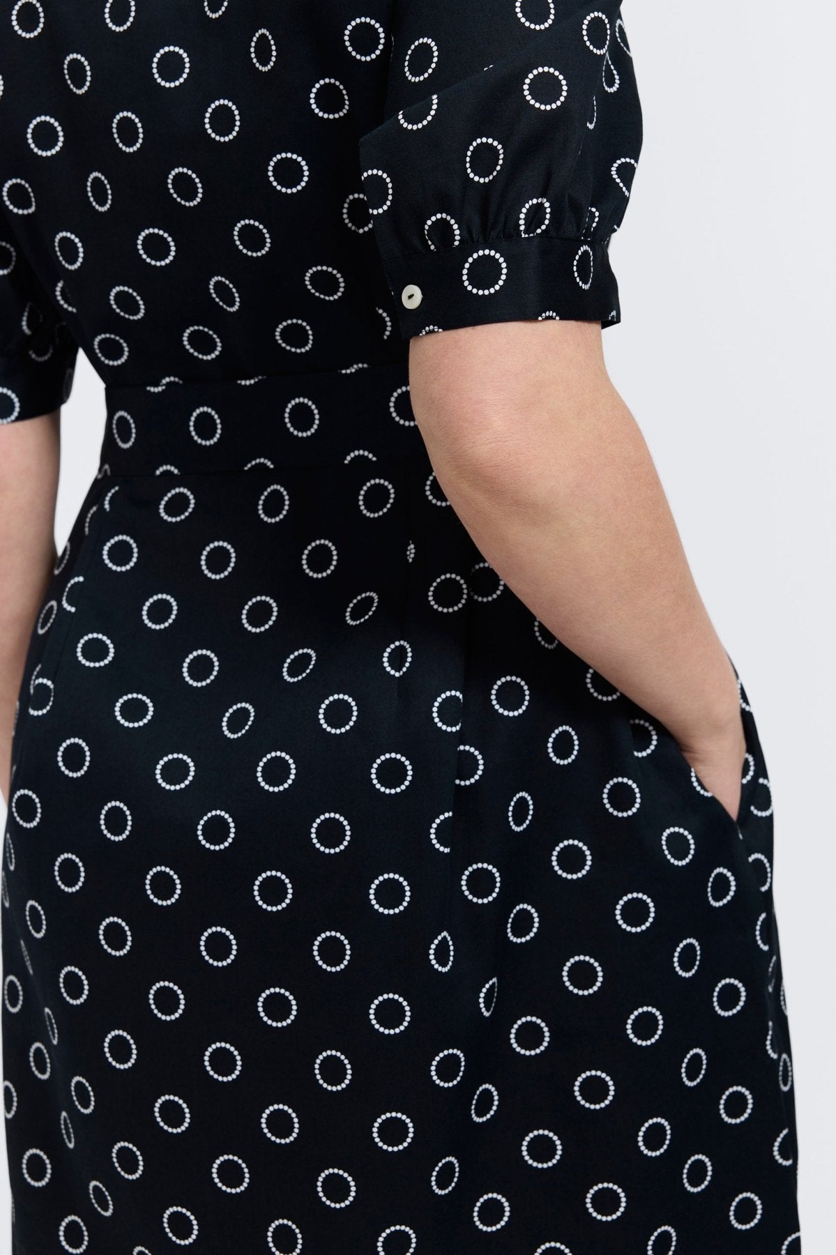Elegant Esther Plus Circle Dot Print Elbow Sleeve Dress for Women | Casual Summer Party & Office Wear
