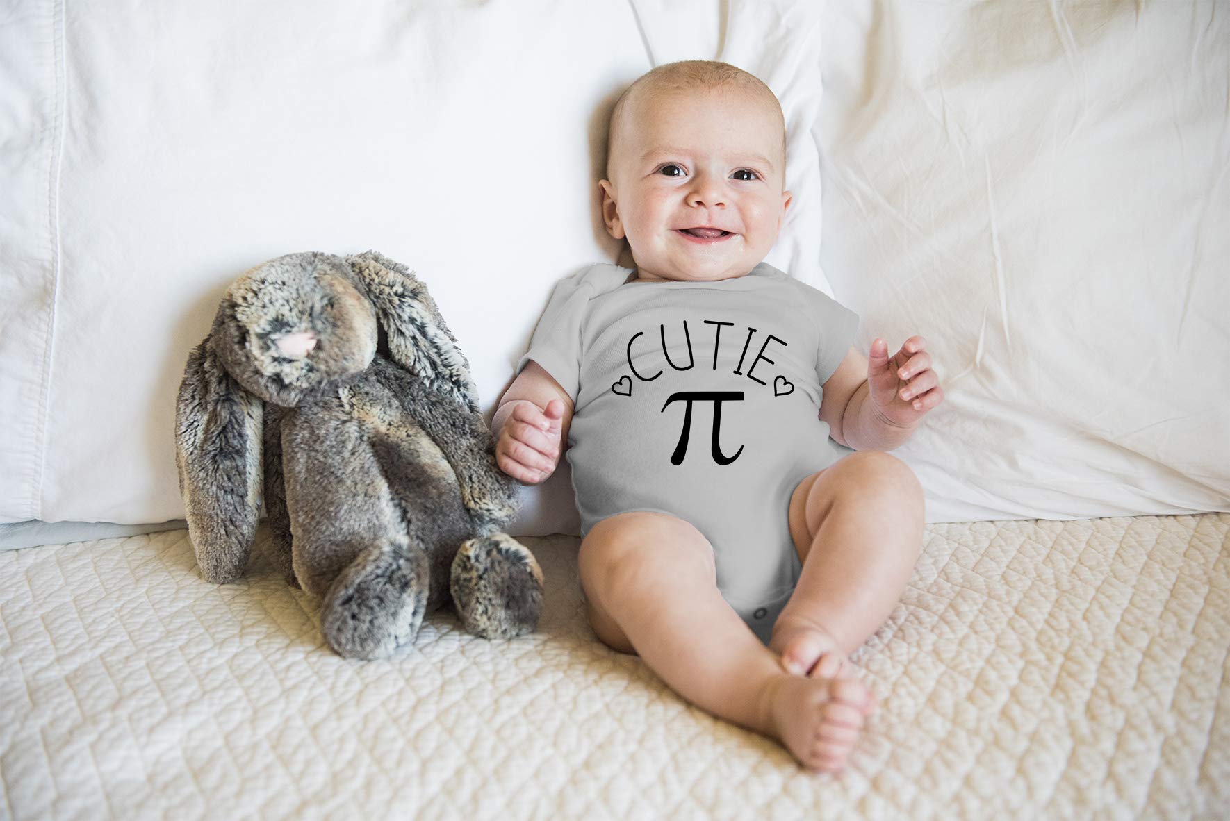 Funny Baby Bodysuit - Cute Newborn Romper for Boys & Girls - Playtime & Photo Outfits