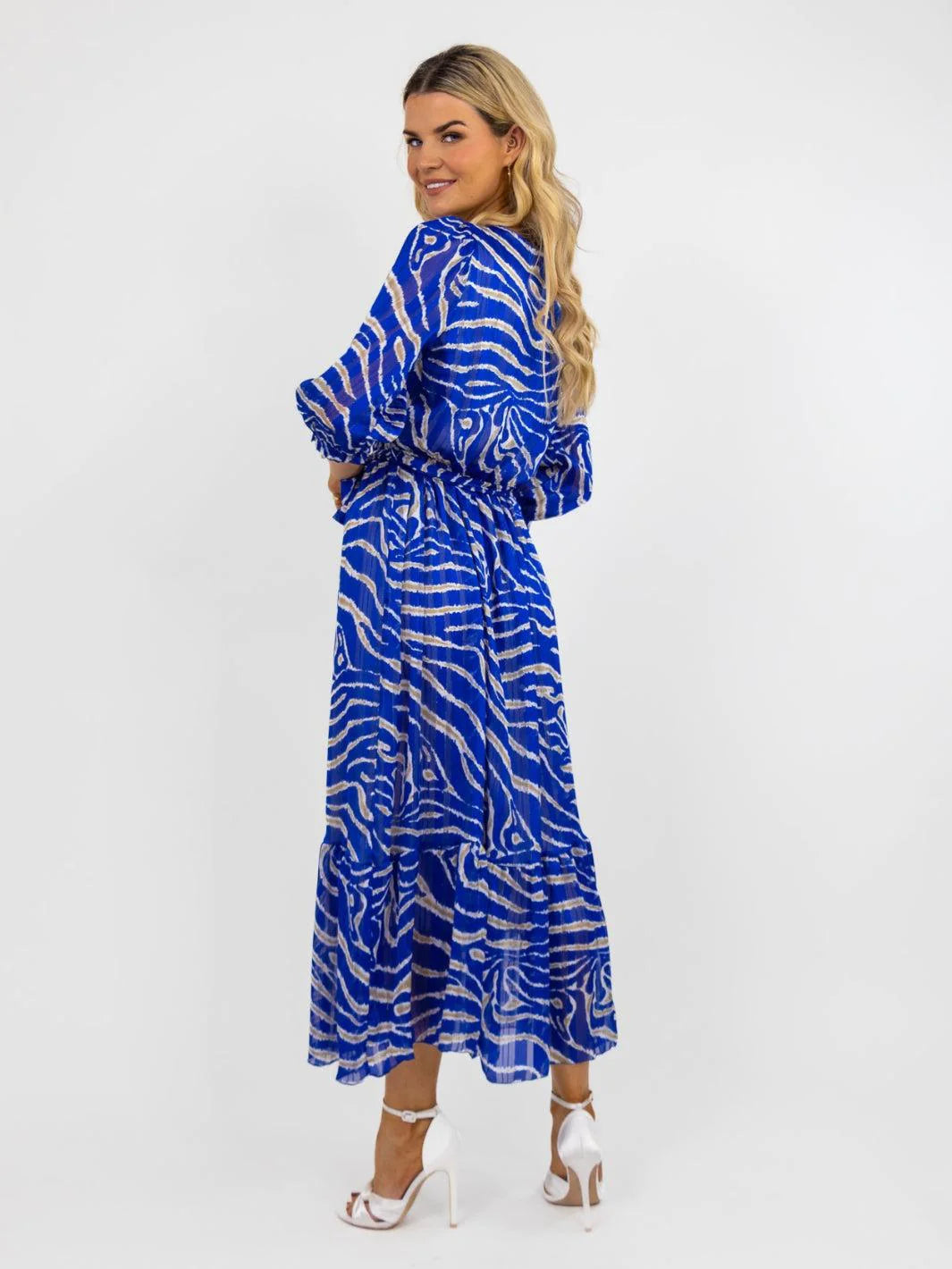 MODENA MAXI DRESS - Flowy Blue Printed Summer Dress for Women | Beach Vacation, Party Wear & Casual Outfit