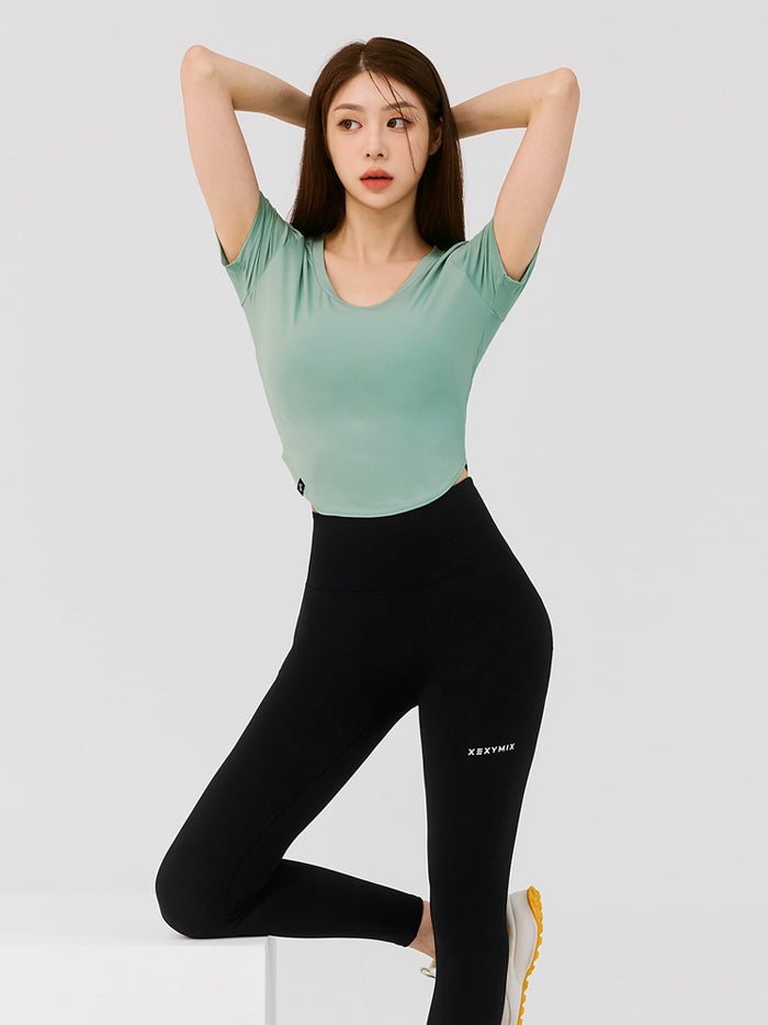 3-Pack XELLA™ Lightweight Round Neck Crop Tops for Women - Casual Summer T-Shirts for Outfits, Beach, and Layering