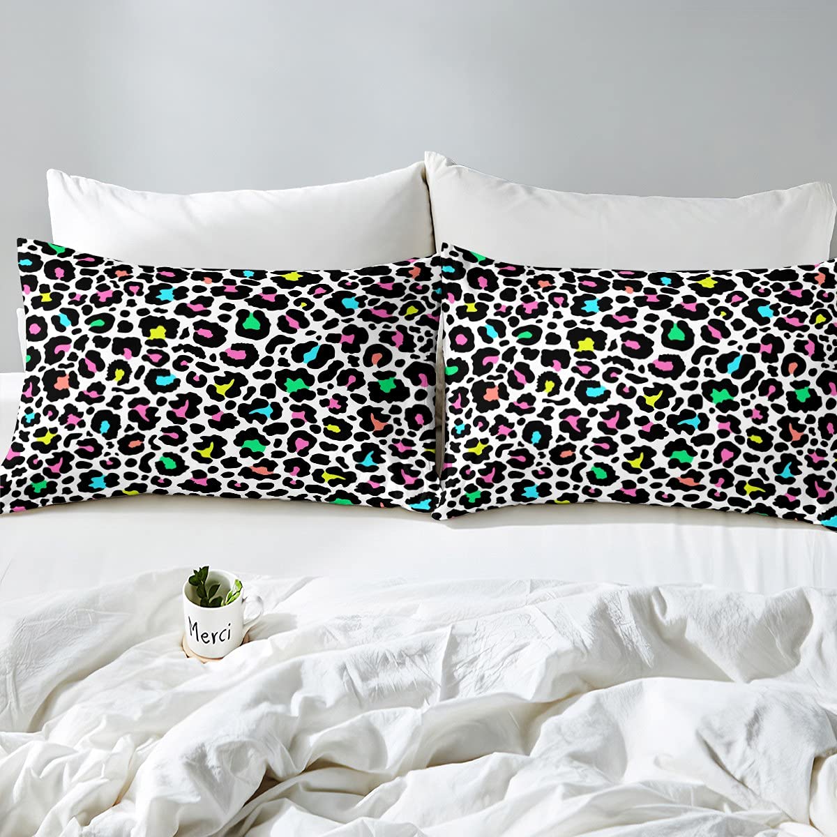 Cheetah Print Bedding Set Queen - Luxury Microfiber Comforter with Pillowcases for Girls Dorm & Safari Theme Room