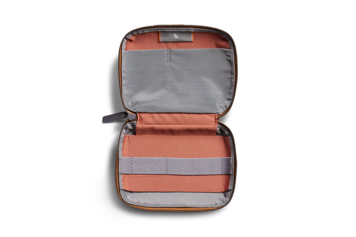 Bellroy Compact Tech Organizer - Slim Travel Cable Pouch for Phones, Chargers & Accessories | Perfect for Business Trips & Daily Commute