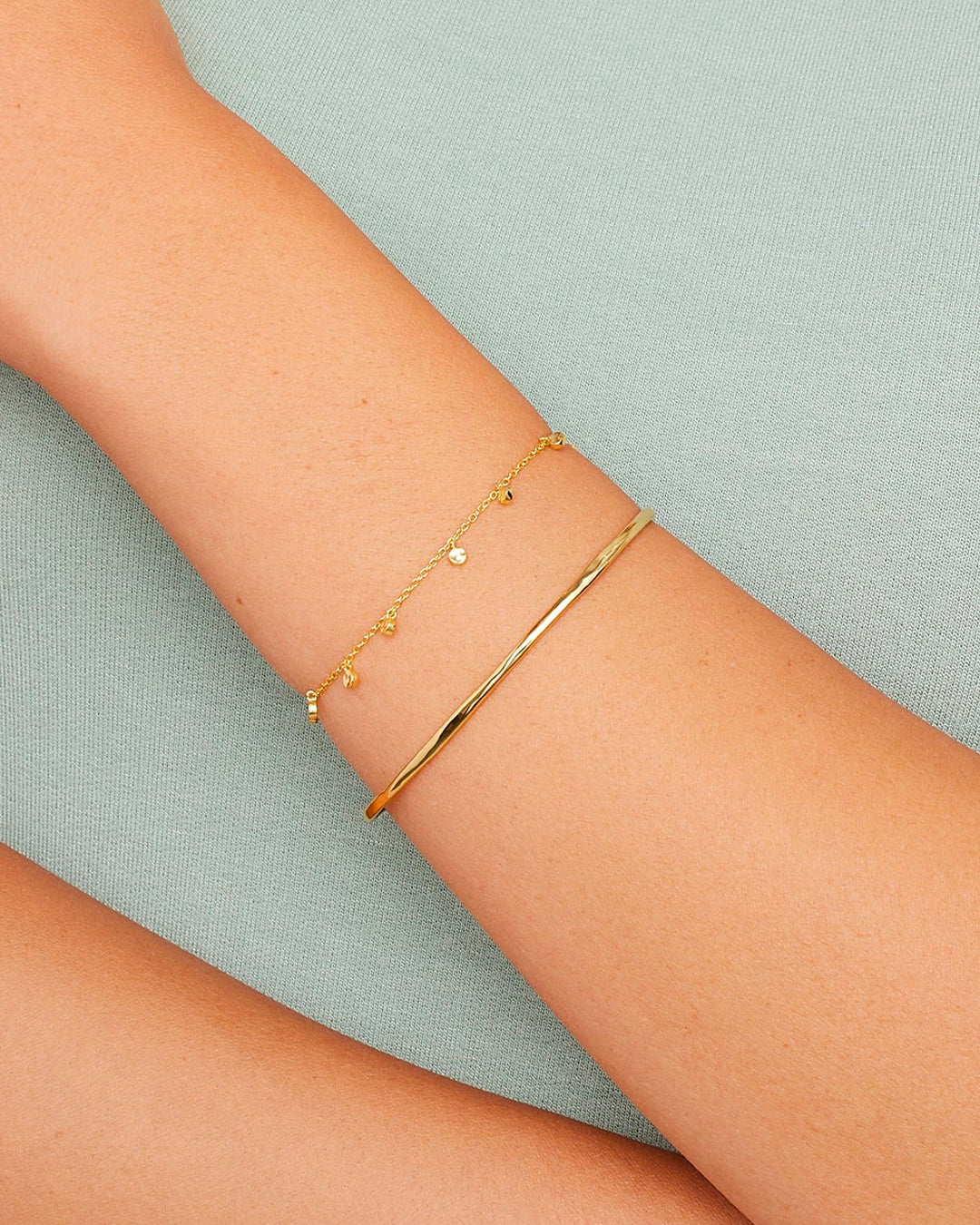 Elegant Classic Bracelet Set for Women - Timeless Jewelry Gift for Her, Perfect for Parties, Weddings & Everyday Wear