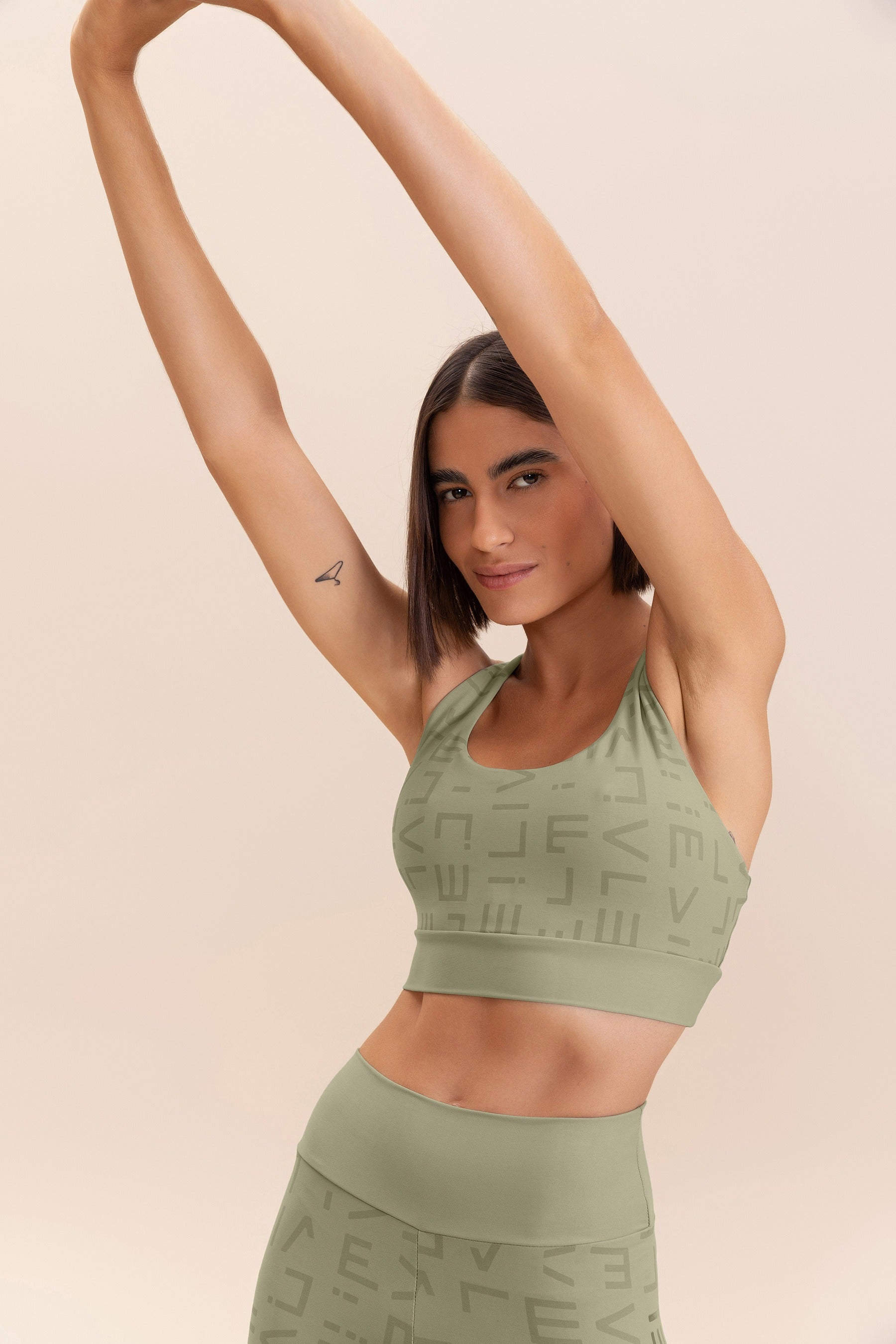 Hydefit® Adaptiv Icon Sports Bra - High Support Workout Bra for Women, Seamless Comfort & Breathable Fabric - Perfect for Running, Yoga & Gym Training