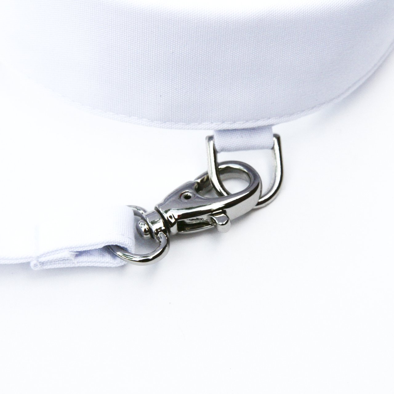 White Dog Collar with Kelly Green Bow Tie - Adjustable 20