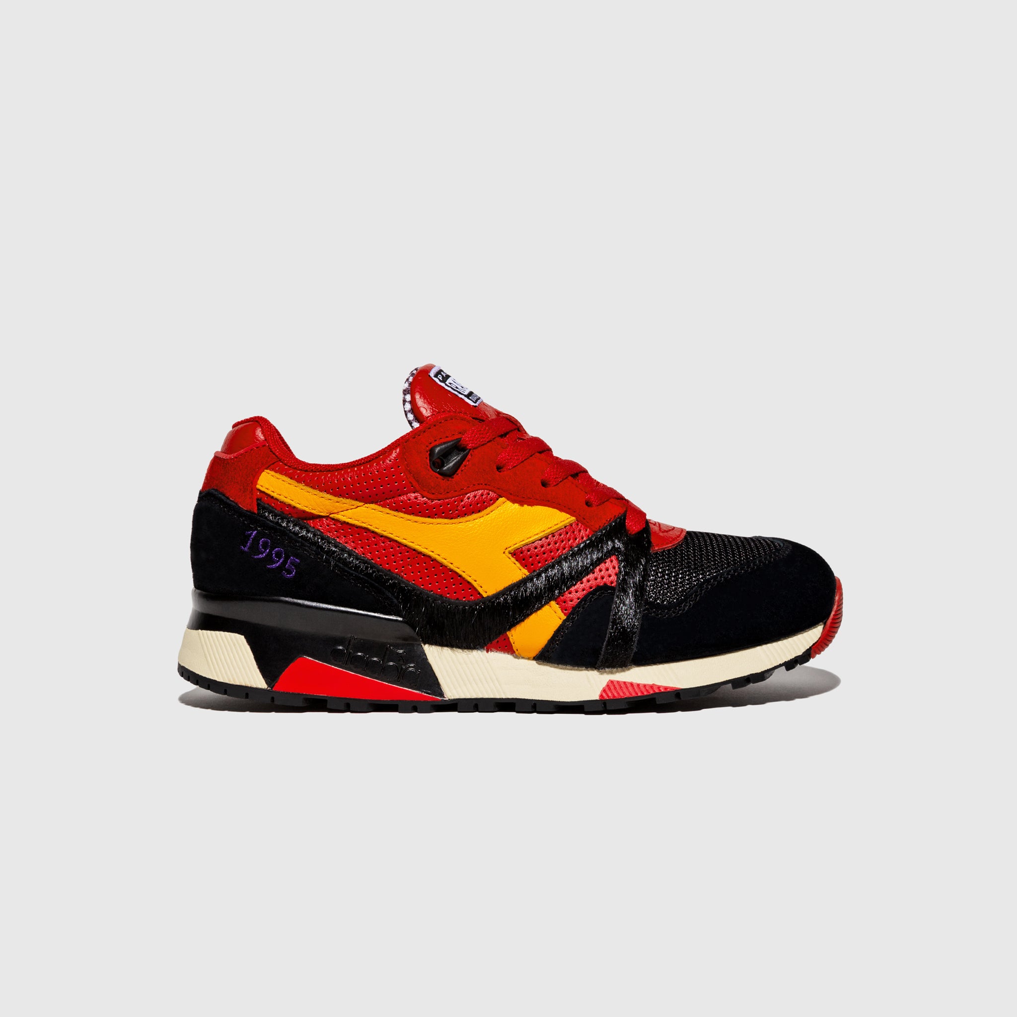 Diadora N9000 Cuban Linx Sneakers - Packer x Raekwon Collaboration - Retro Running Shoes for Men - Perfect for Streetwear & Hip-Hop Fashion