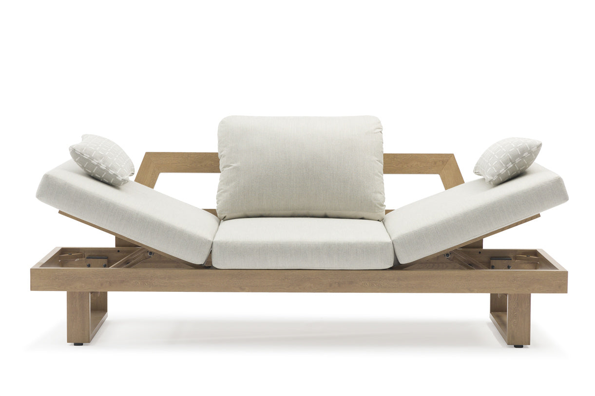 Luxury Couture Jardin Wingback Outdoor Sofa Set with Side Coffee Table - Perfect for Patio, Garden, and Poolside Relaxation