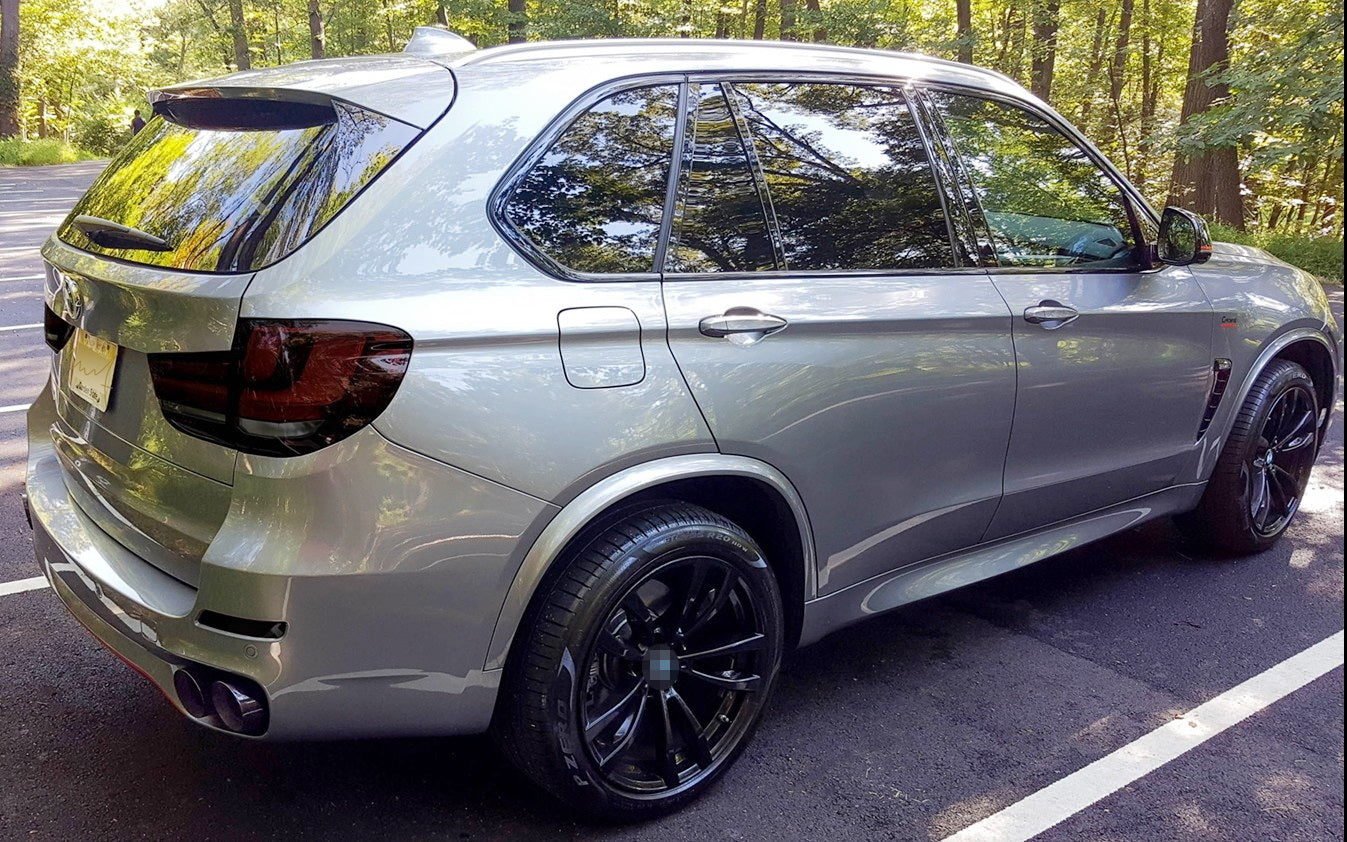 Dark Smoke Lens Rear Bumper Reflector for 2014-2019 BMW F15 X5 M Sport - Upgrade Your Vehicle's Style & Safety (Perfect for Night Driving and Custom Car Modifications)